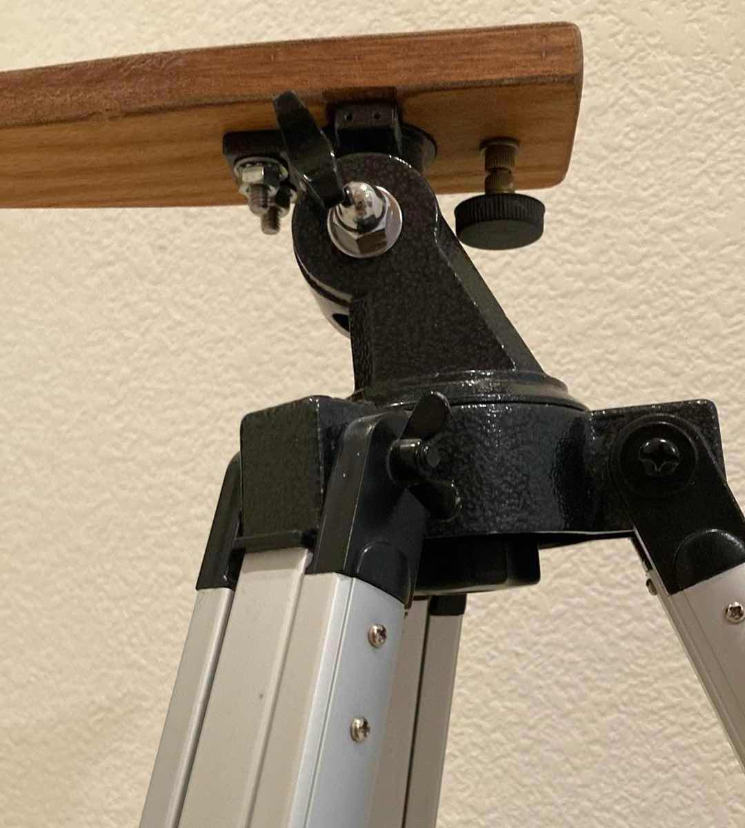 Photo 1 of ADJUSTABLE ALUMINIUM TRIPOD W CUSTOM WOOD TOP H30.5”