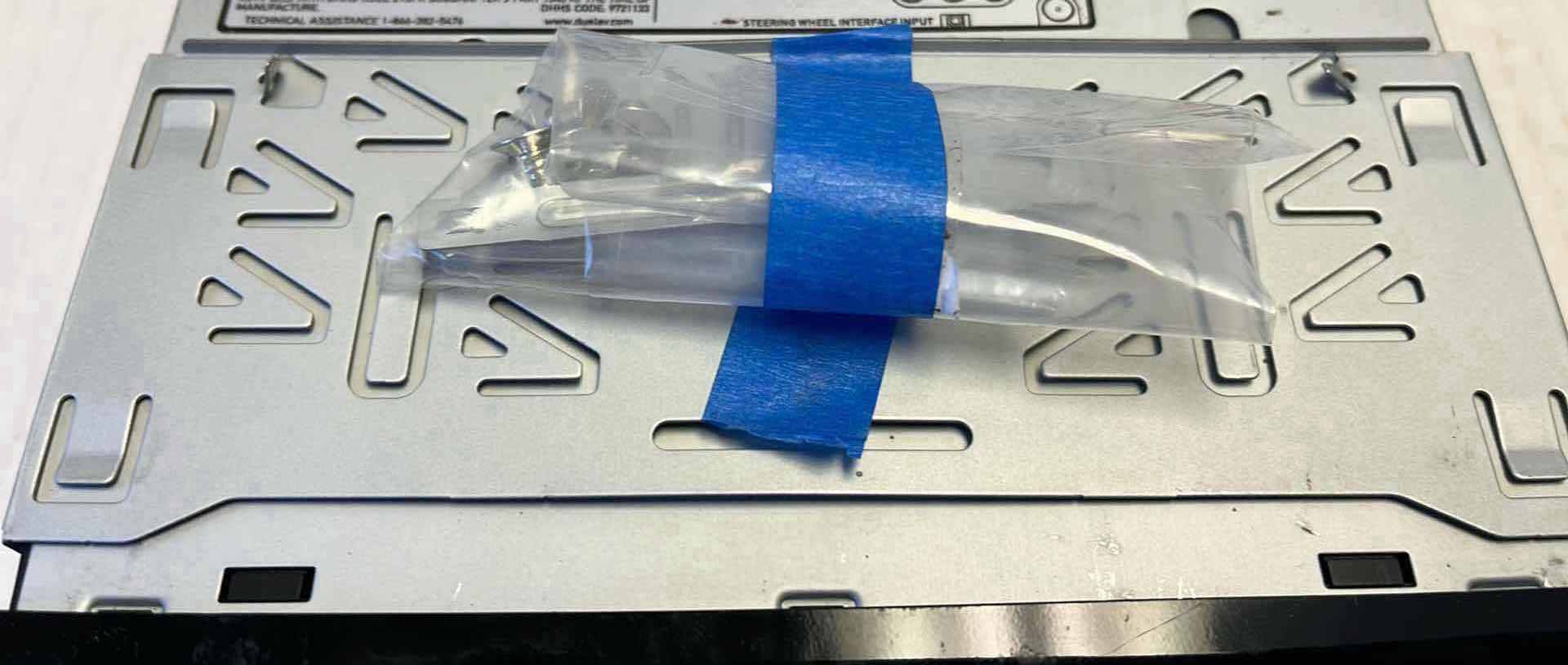 Photo 1 of DUAL BLUETOOTH CD CAR STEREO MODEL XHD7714