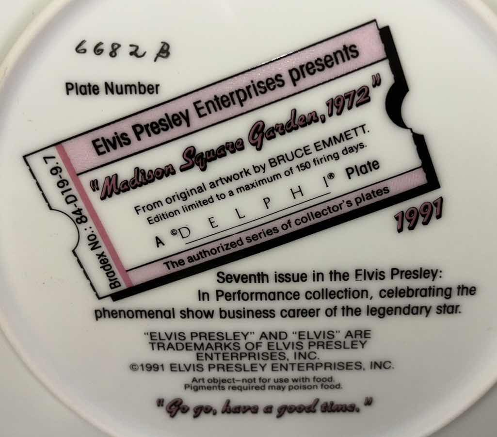 Photo 1 of ELVIS PRESLEY 1991 DELPHI 8.5” COLLECTIBLE PLATE “MADISON SQUARE GARDEN, 1972” (PLATE #6682B)