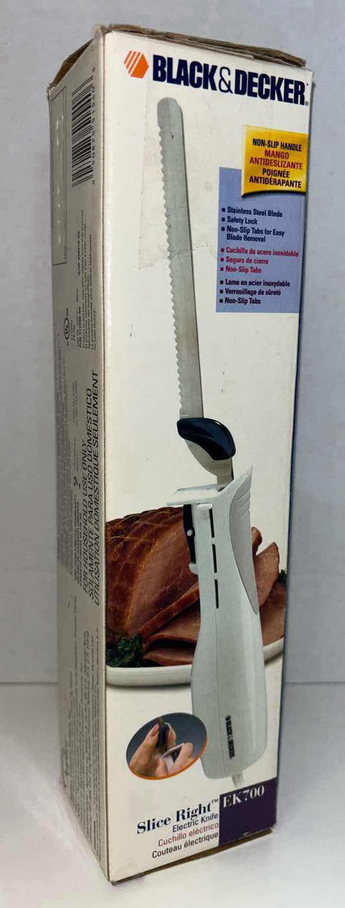 Photo 1 of BLACK & DECKER SLICE RIGHT ELECTRIC KNIFE (EK700)