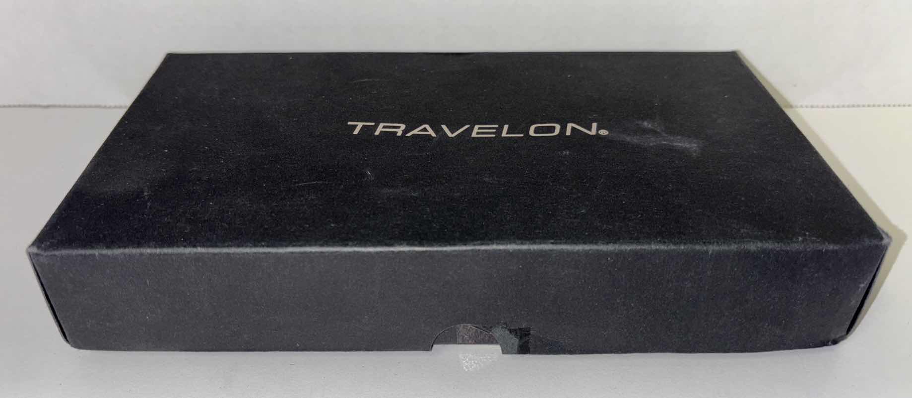 Photo 3 of NEW TRAVELON SAFE ID RFID BLOCKING SIGNATURE  PLEATED DOUBLE ZIP WALLET (COLOR: FUCHSIA) 7.75” X 1” H4”