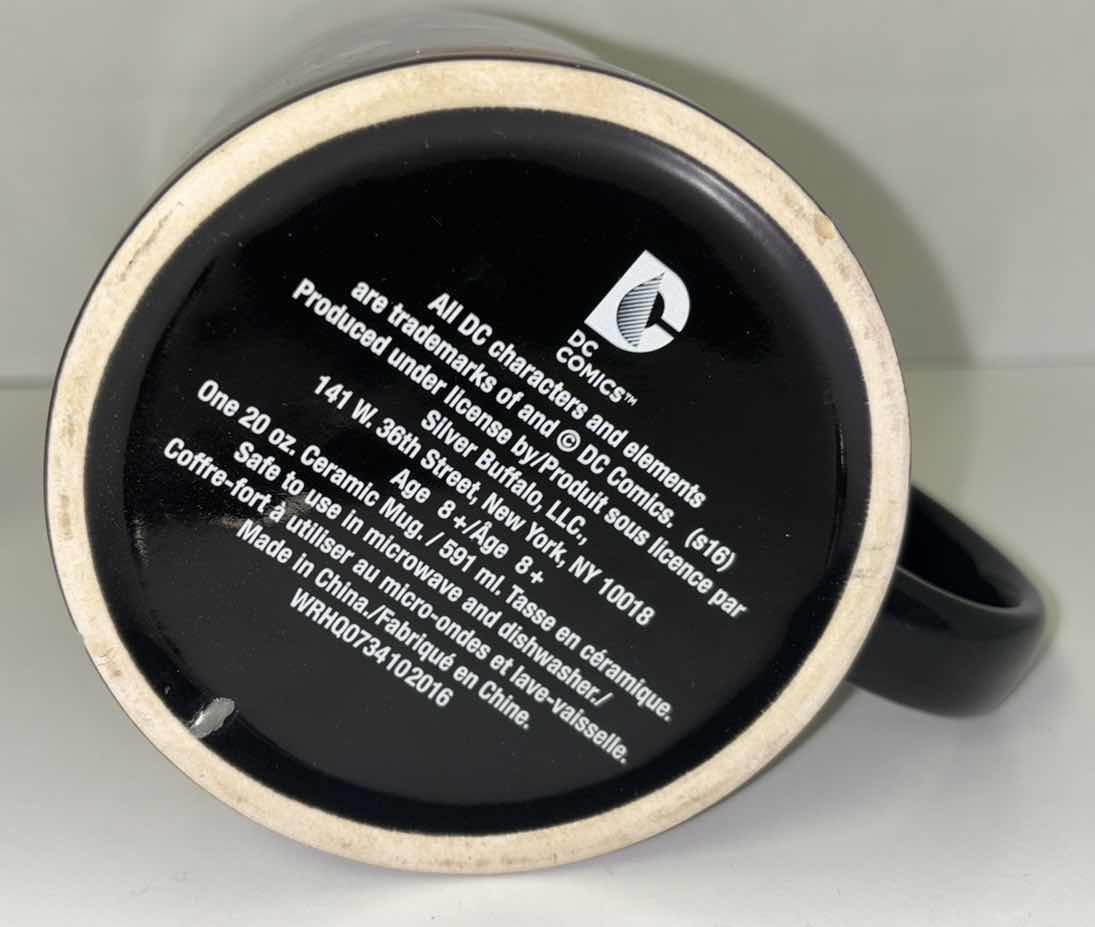 Photo 1 of DC COMICS “HARLEY QUINN” 20 OZ CERAMIC MUG & MINI 4.5” PLASTIC STATUE