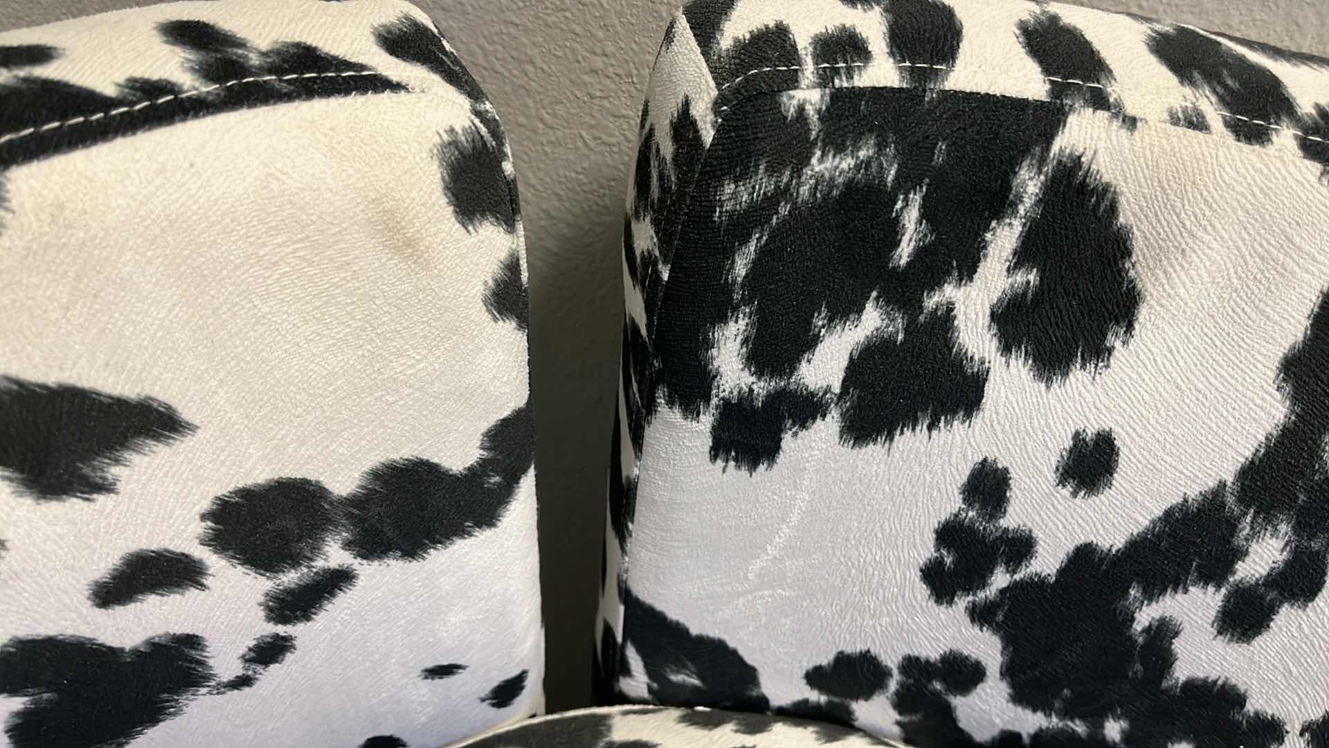 Photo 1 of CHAIRUS VELET COW POLYESTER UPHOLSTERED MODERN BARREL ACCENT CHAIR 29.5” X 23.5” H29.5”