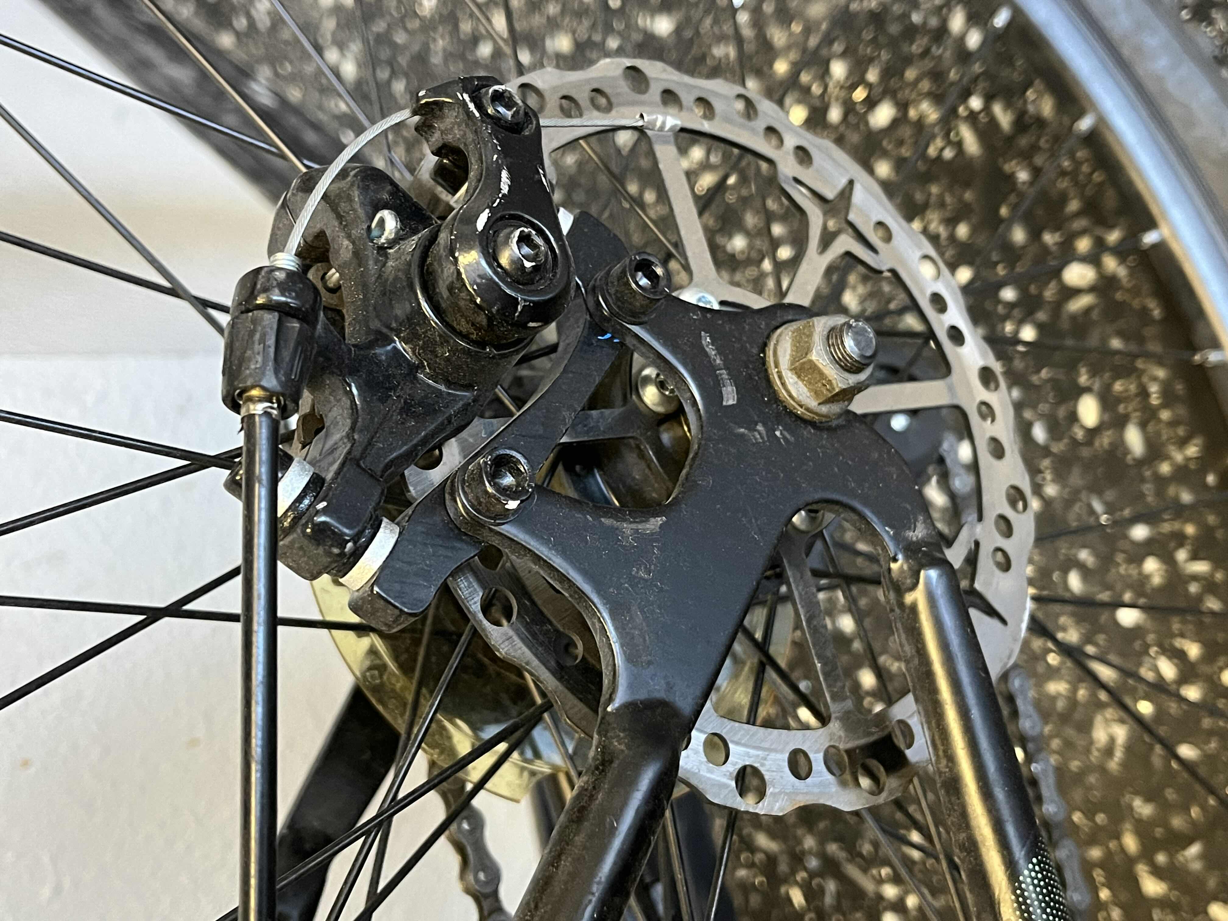 Photo 1 of SCHWINN SIDEWINDER 26” 21 SPEED TRAIL MOUNTAIN BICYCLE MODEL S27993WM