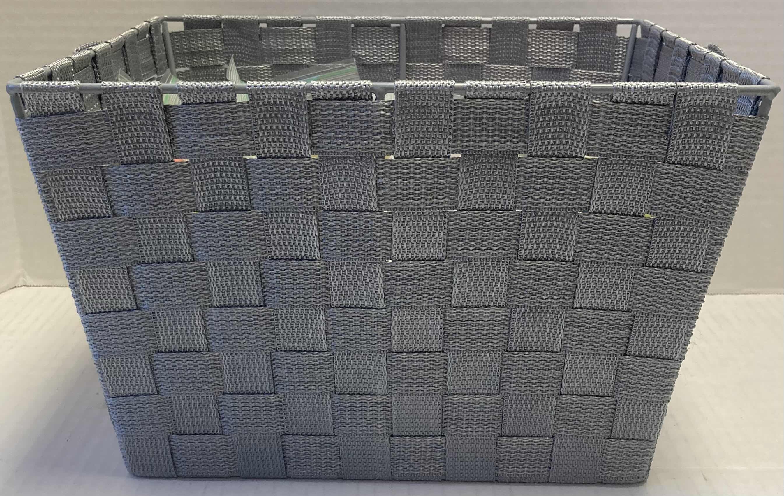 Photo 1 of BEADS- VARIOUS STYLES, SIZES & COLORS BRACELET MAKING BEADS