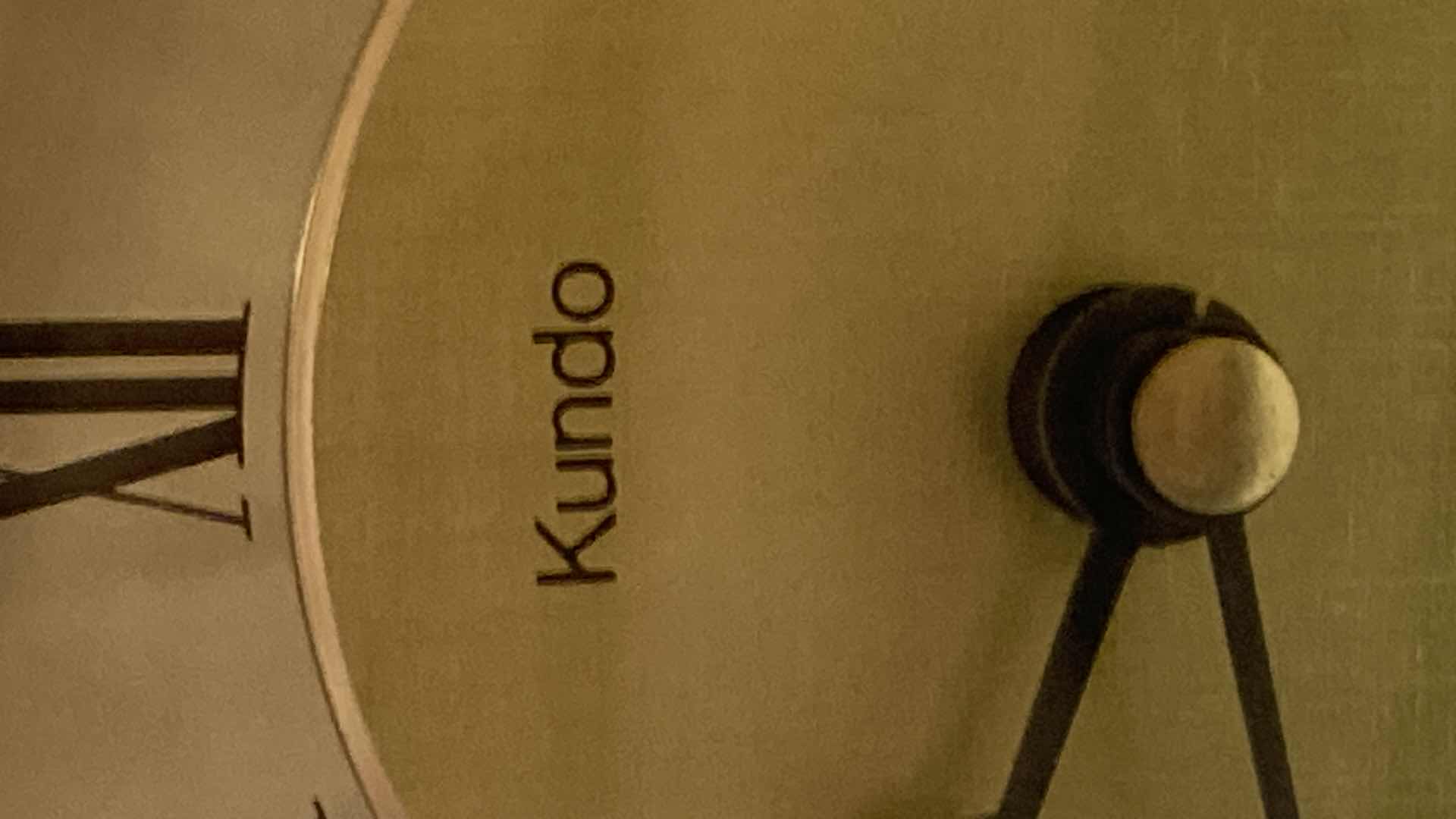 Photo 5 of KUNDO GOLD FINISH QUARTS BATTERY OPERATED CLOCK W ROTATING PENDULUM 8.5” X 5.75” H8.5”