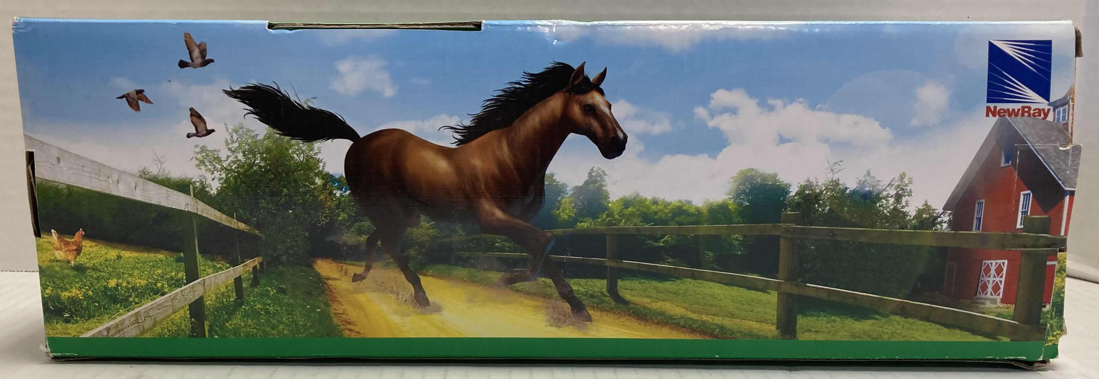 Photo 1 of NEWRAY COUNTRY LIFE DIE CAST CHEVY TRUCK & TRAILER W HORSES TOY