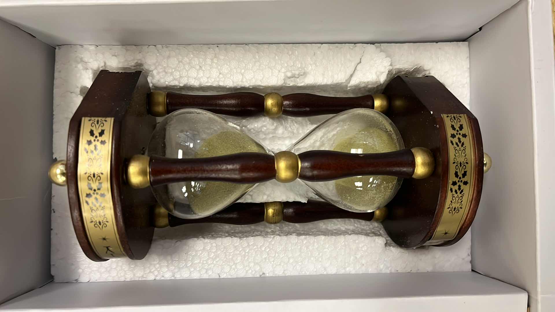 Photo 1 of SANTA CLAUS THE BOOK OF SECRETS BY RUSSEL INCE W DECORATIVE HOUR GLASS