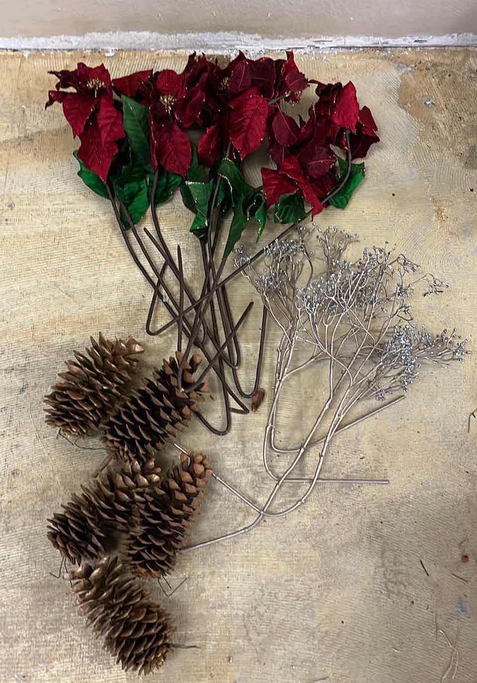 Photo 1 of ACCENTED CHRISTMAS DECOR