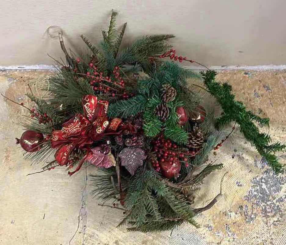 Photo 1 of ACCENTED CHRISTMAS DECOR