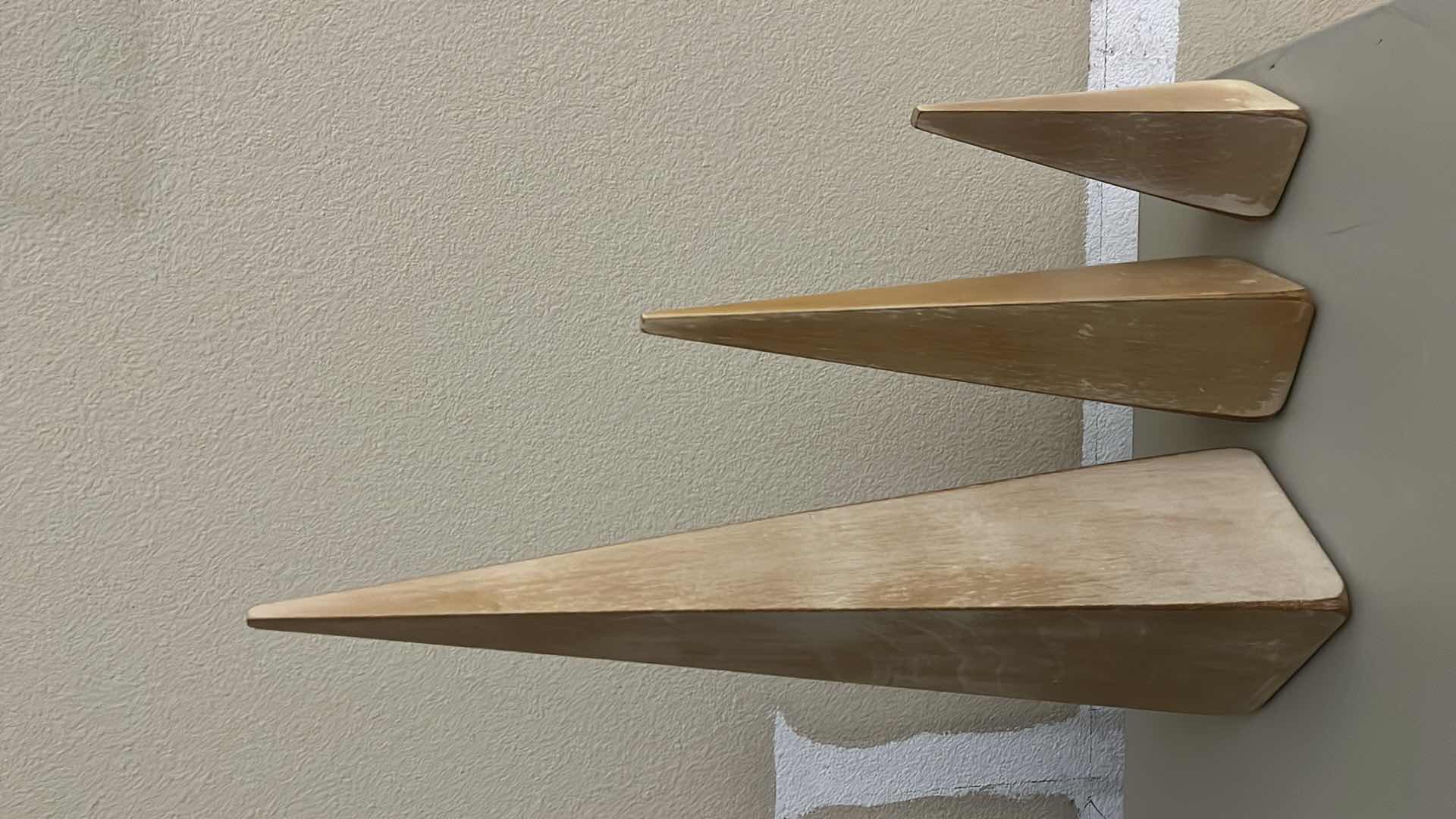 Photo 1 of WOOD PYRAMIDS (3)