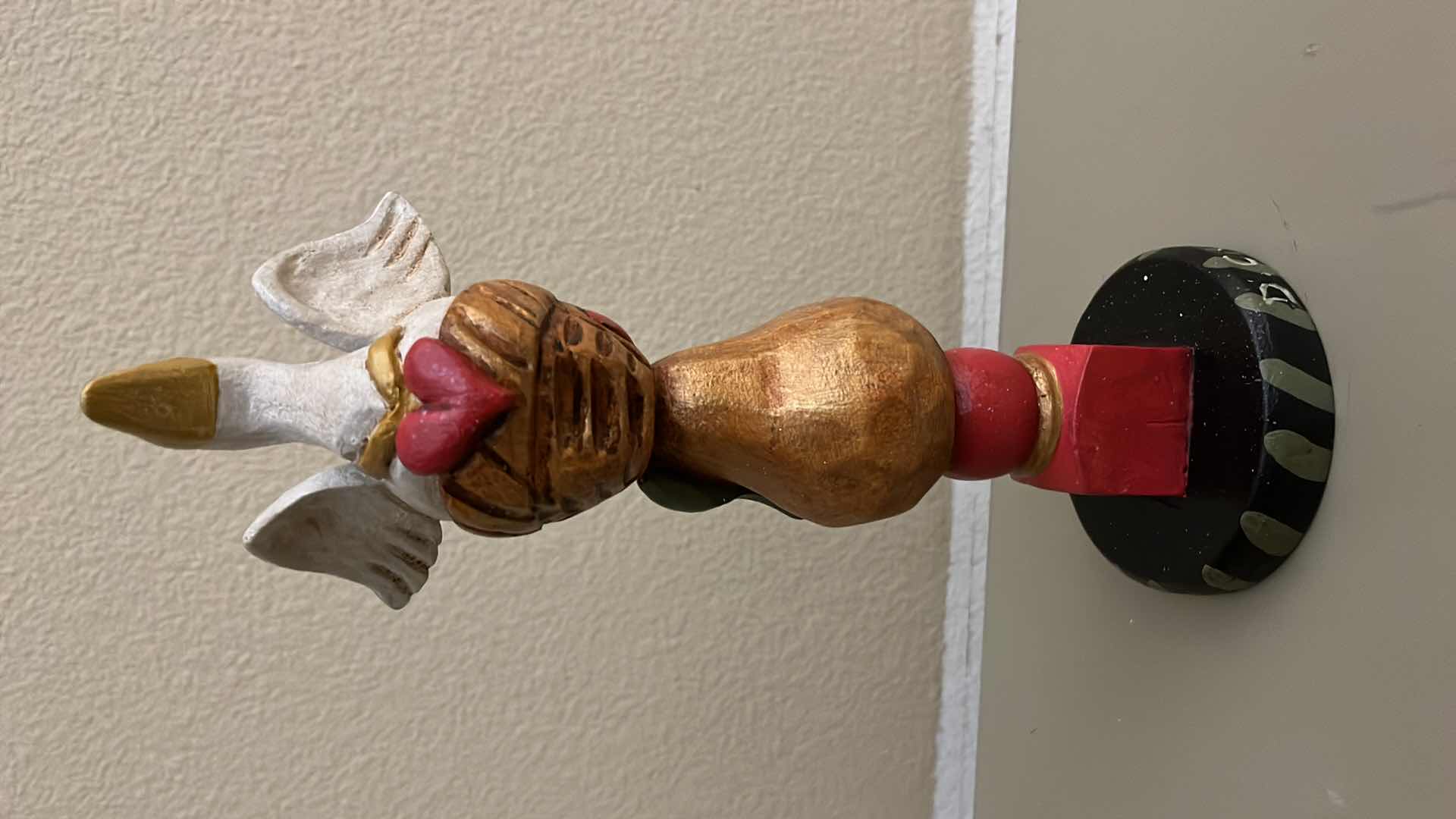 Photo 1 of HOUSE OF HATTEN INC YR.2000 SCULPTURE H12”