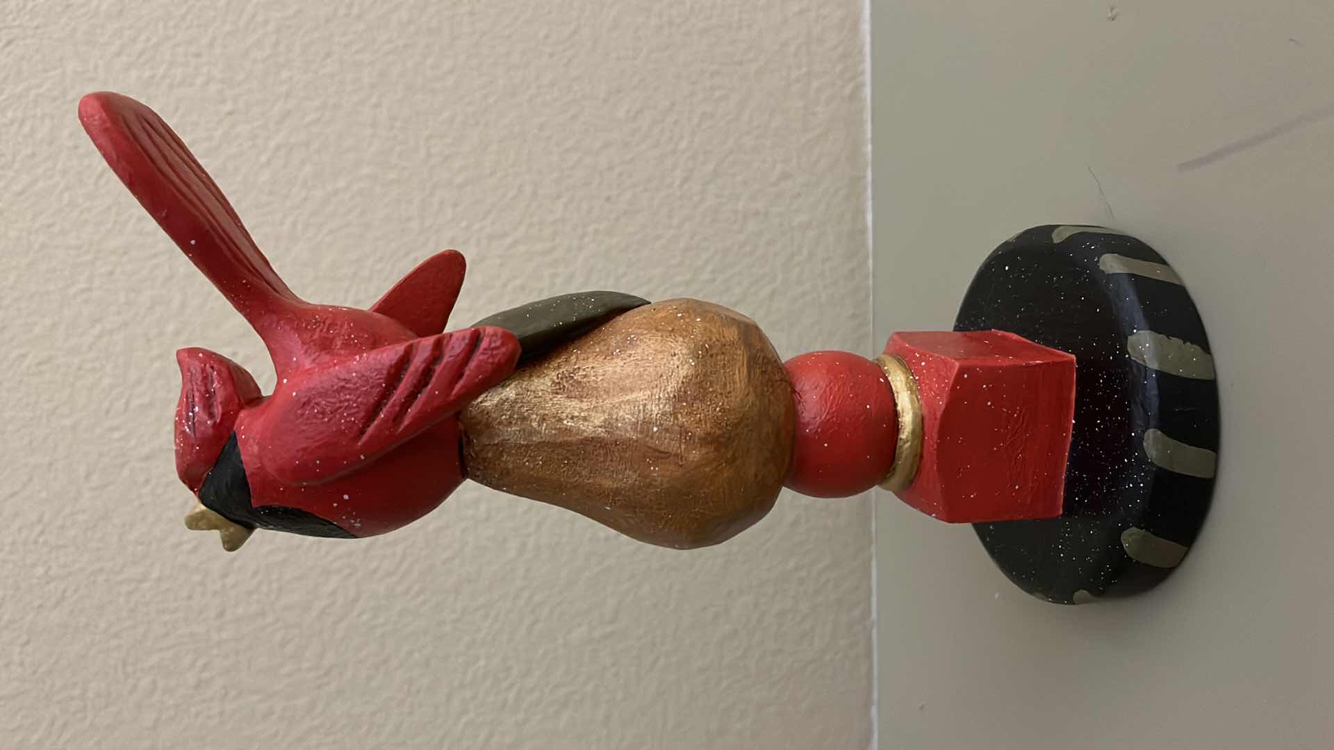 Photo 1 of HOUSE OF HATTEN INC YR.2000 CARDINAL SCULPTURE H12”