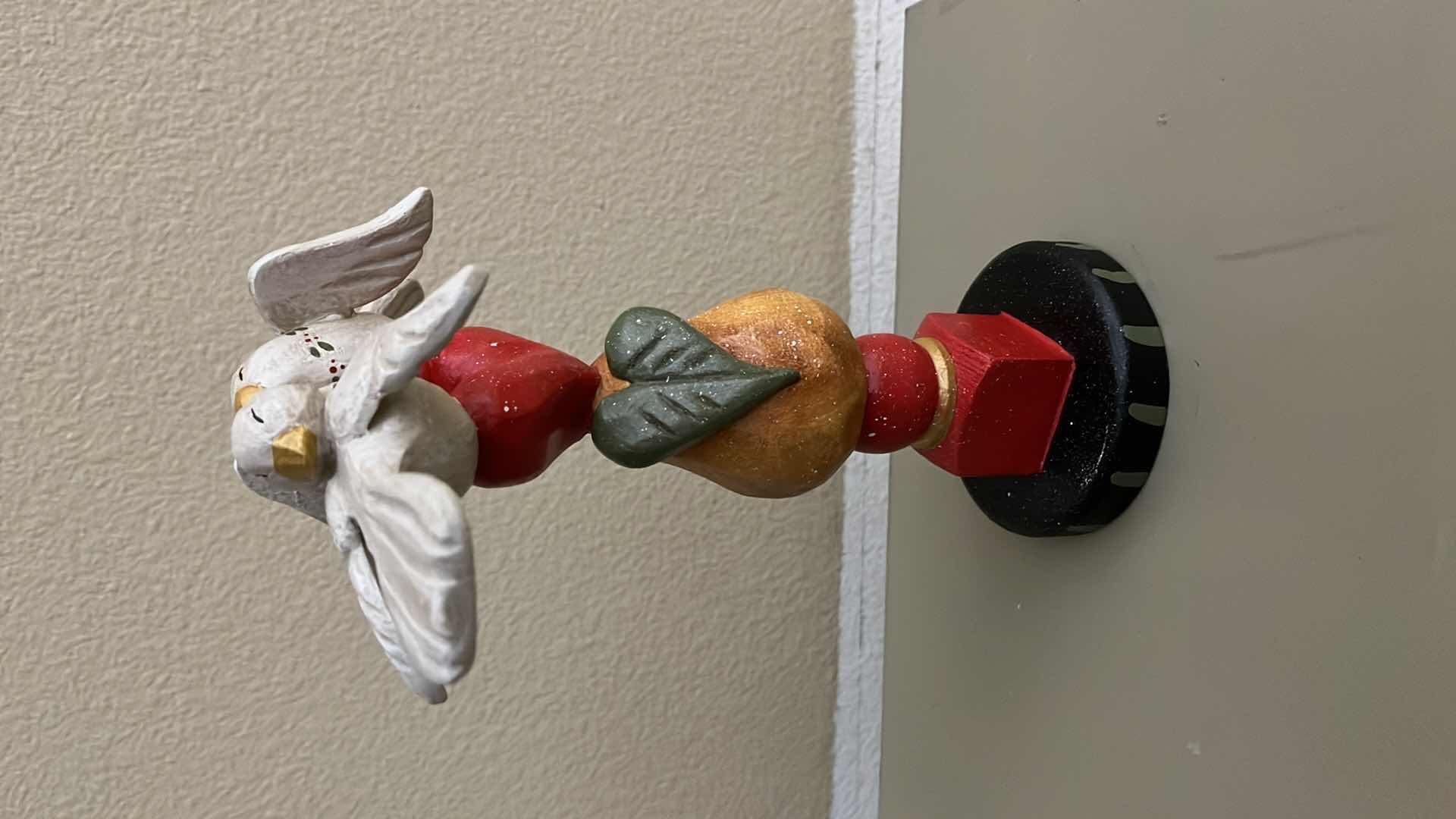 Photo 1 of HOUSE OF HATTEN INC YR.2000 LOVE BIRDS SCULPTURE H12”