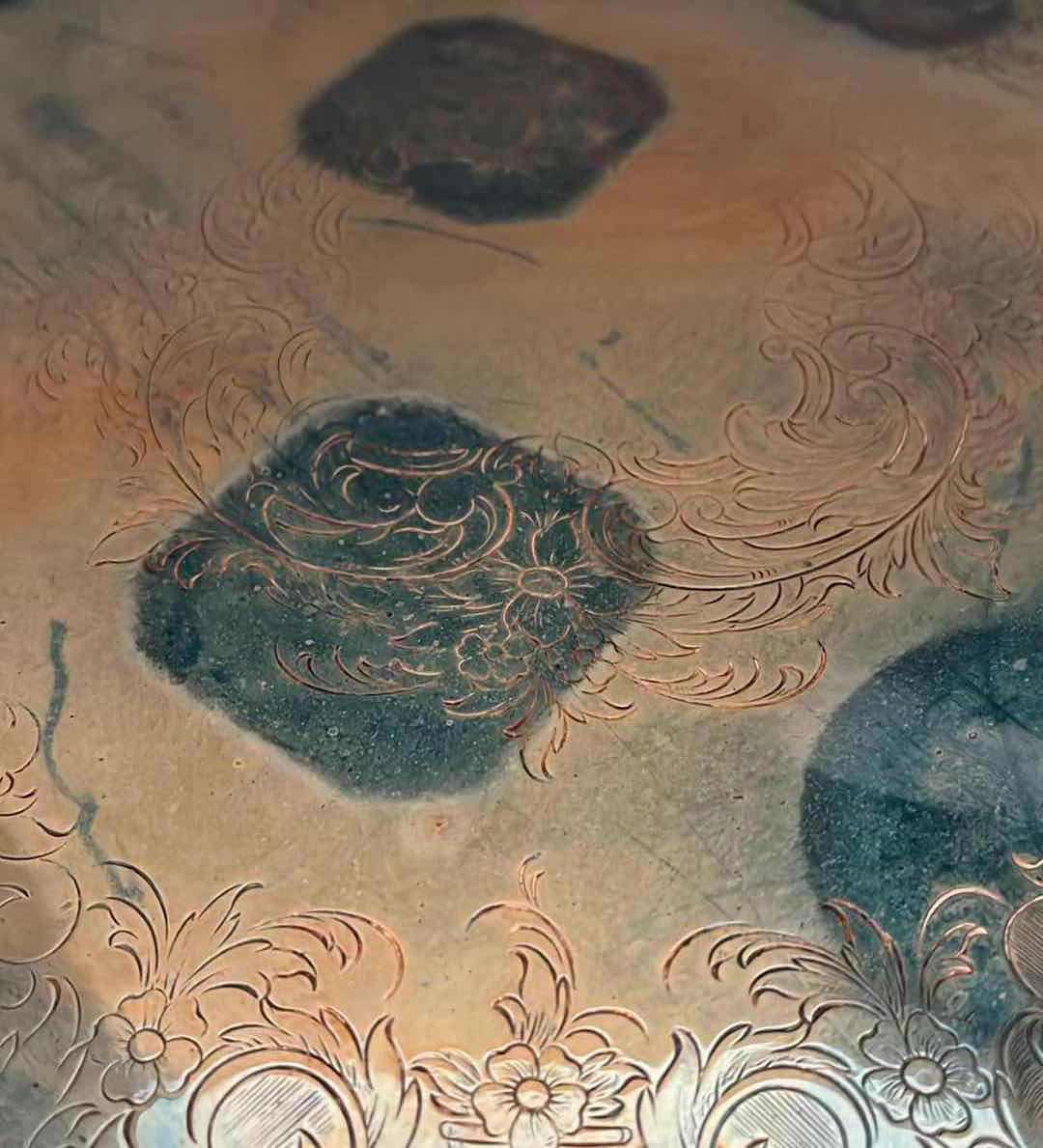 Photo 1 of ANTIQUE ONEIDA GEORGIAN SCROLL SILVERPLATED SERVING TRAY 15.5”