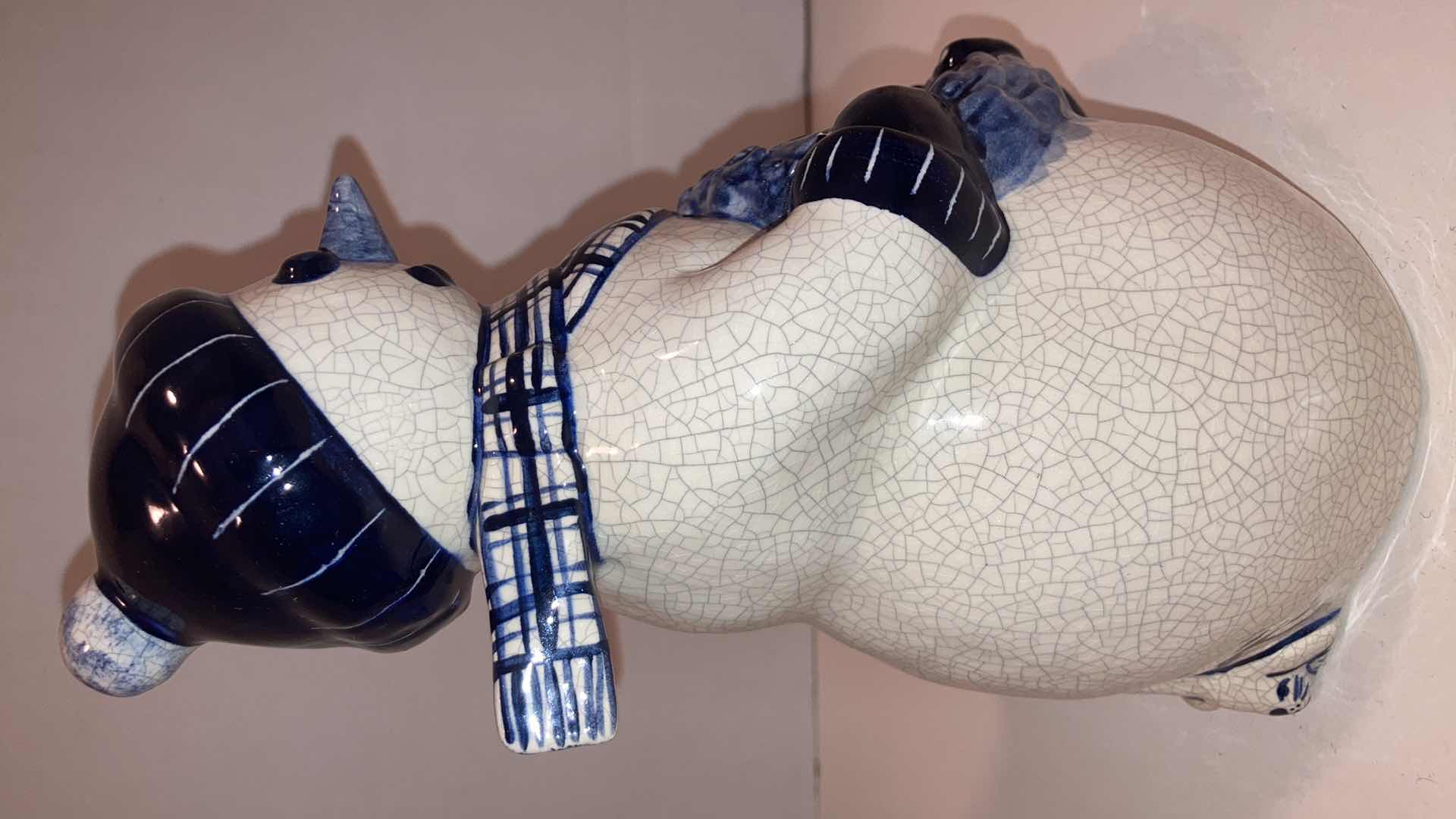 Photo 1 of DEDHAM POTTERY UCE CRACK GLAZE SNOWMAN HOLDING WREATH FIGURINE H8.75”