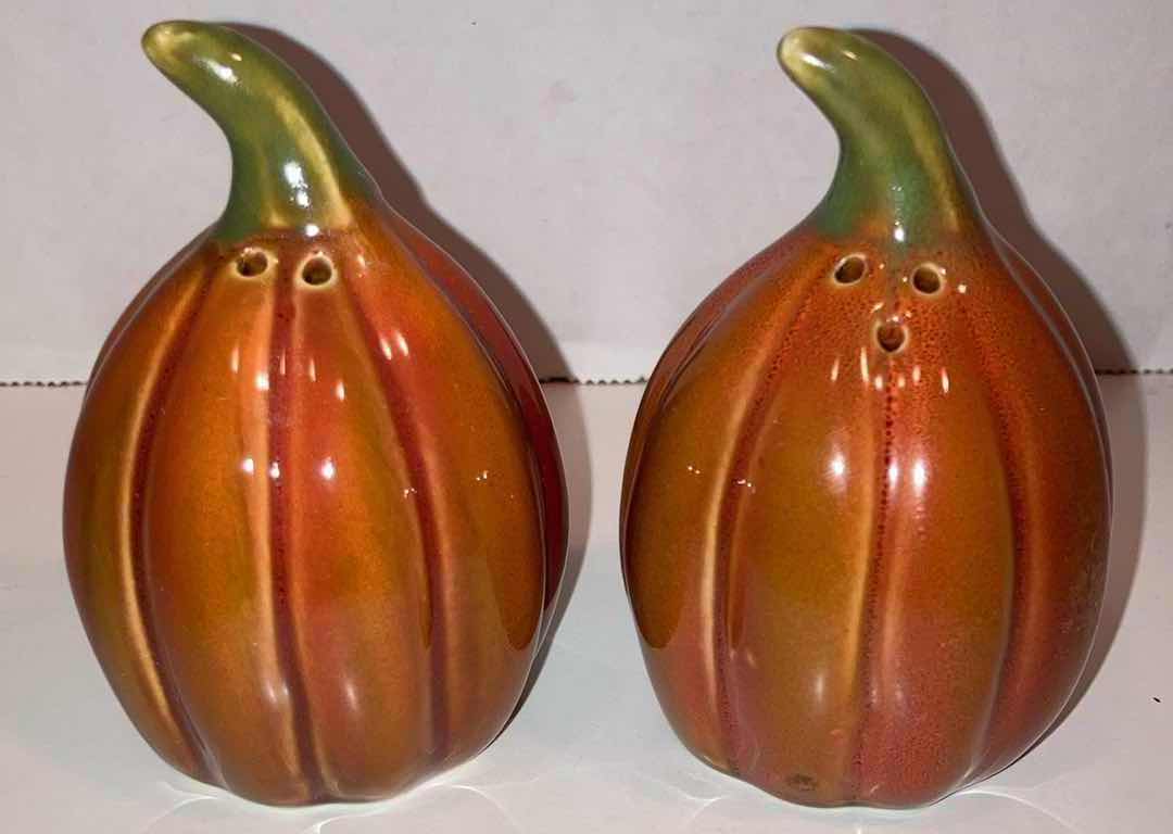 Photo 1 of CREATIVE CO-OP PUMPKIN WAGON SALT & PEPPER SHAKERS