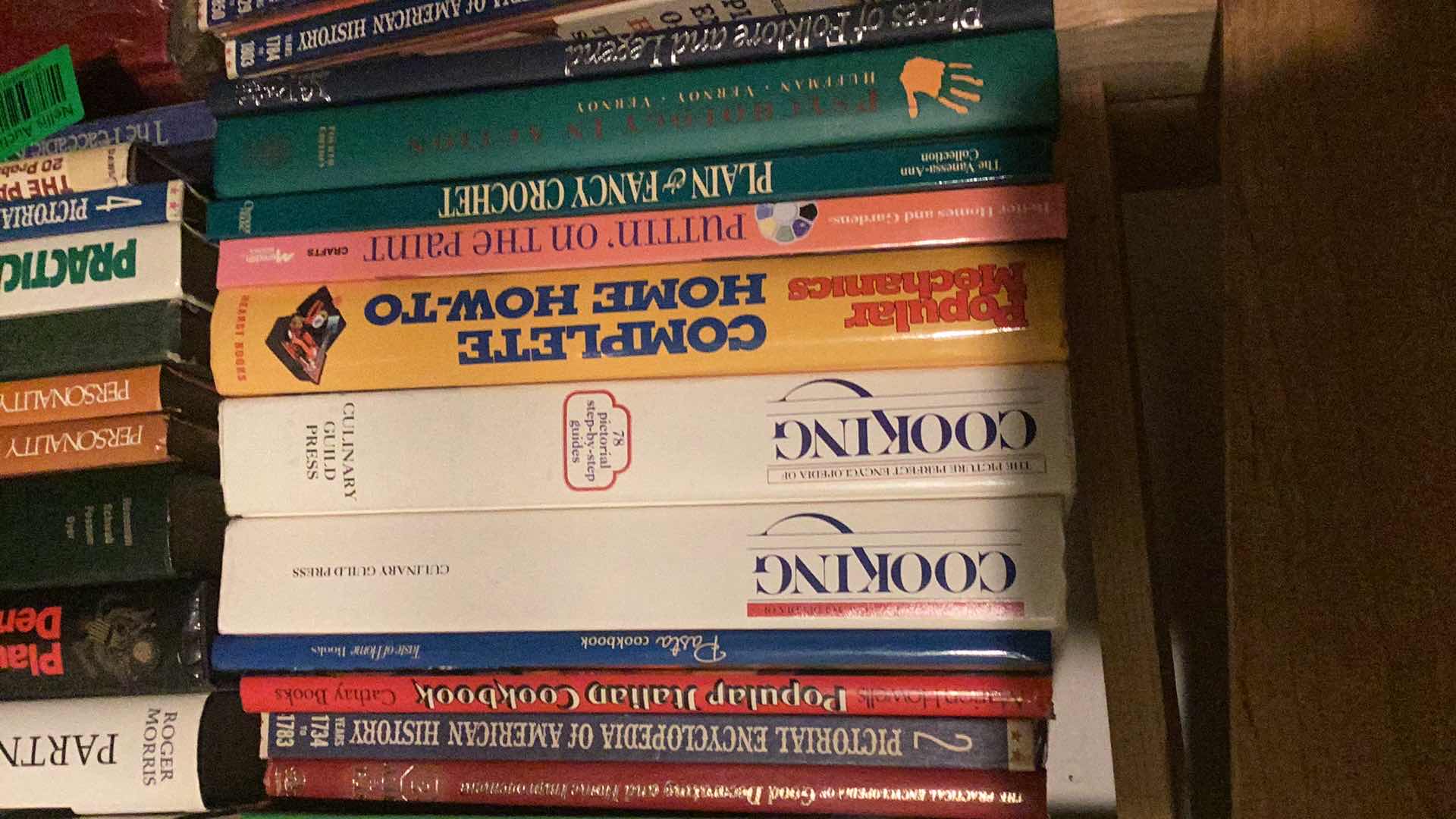 Photo 1 of LOT OF VARIOUS HARDCOVER BOOKS