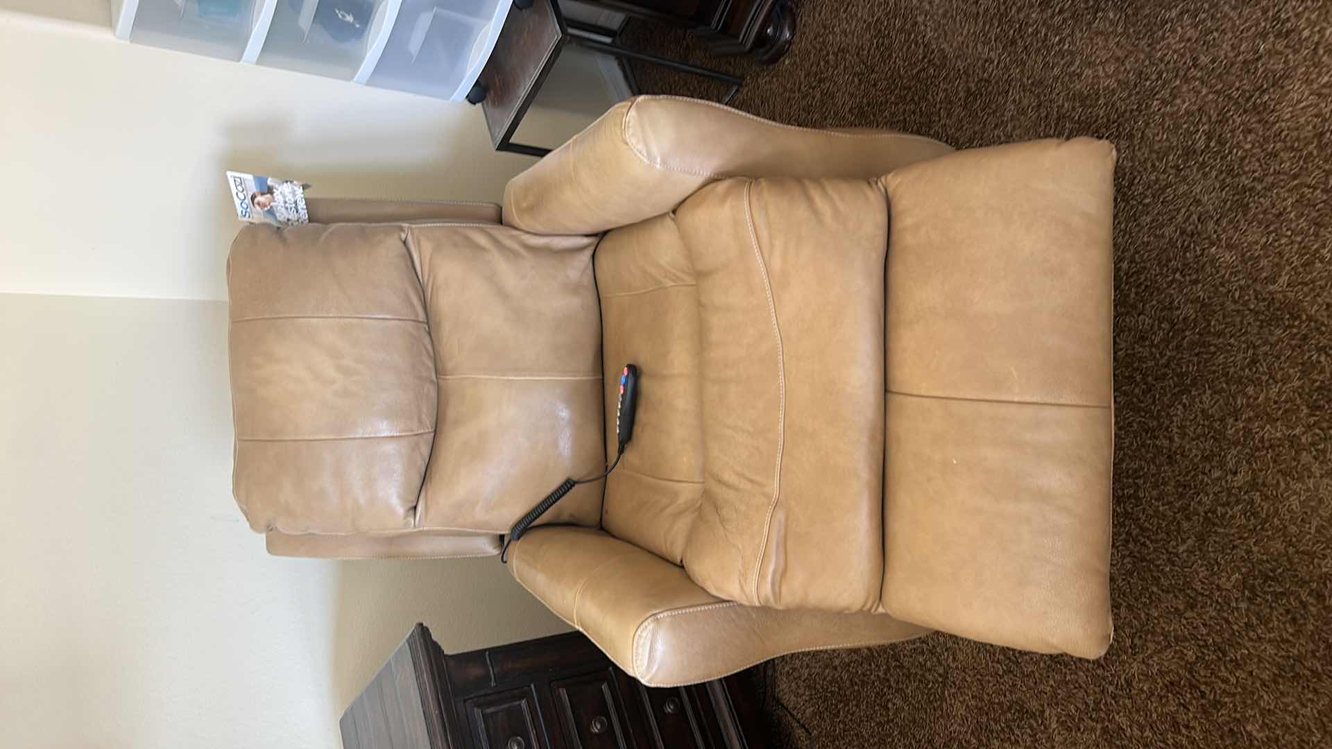 View 8 of NEW SO COZI MASSAGE CHAIR W HEAT