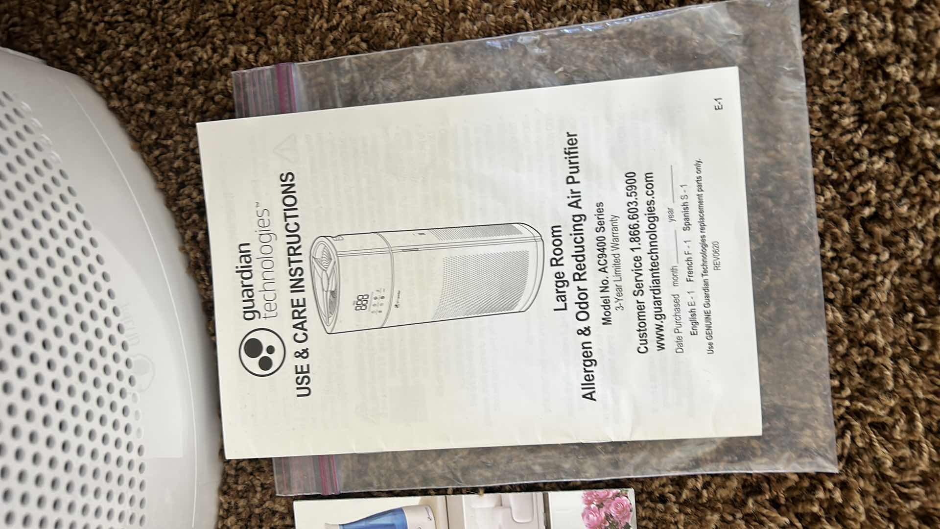 Photo 1 of GUARDIAN TECH LARGE ROOM ALLERGEN AND ODOR REDUCING AIR PURIFIER MODEL AC9400