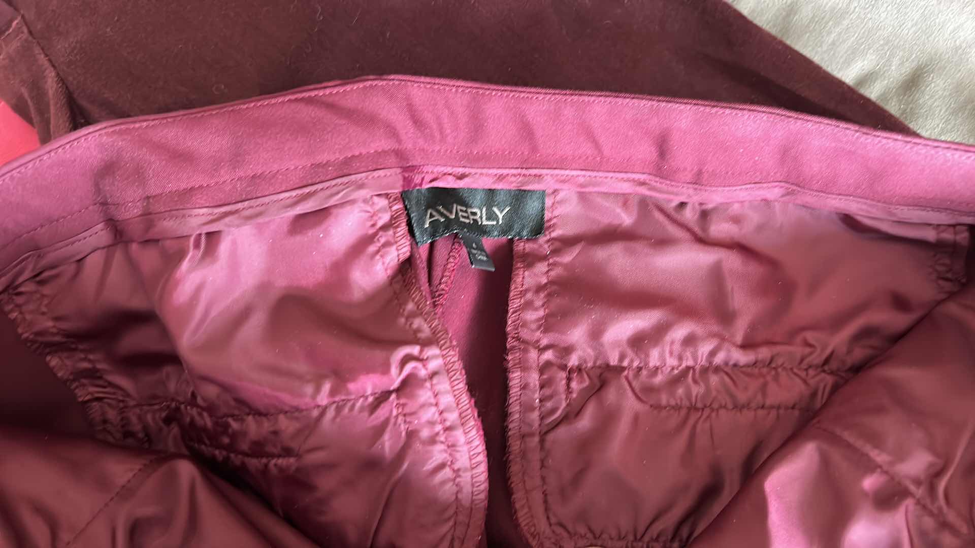 Photo 8 of 8 PAIR WOMENSWEAR ANKLE PANTS SIZE SIZE SMALL, 2, 4 AND 8