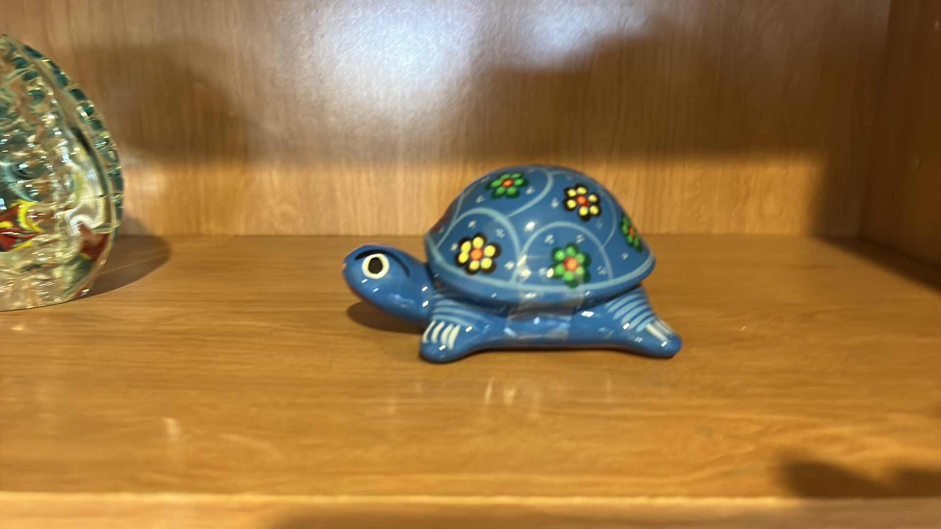 Photo 1 of 3 PC HOME DECOR - GLASS FISH SCULPTURE H 4.5”, PORCELAIN SHOE AND CERAMIC TURTLE