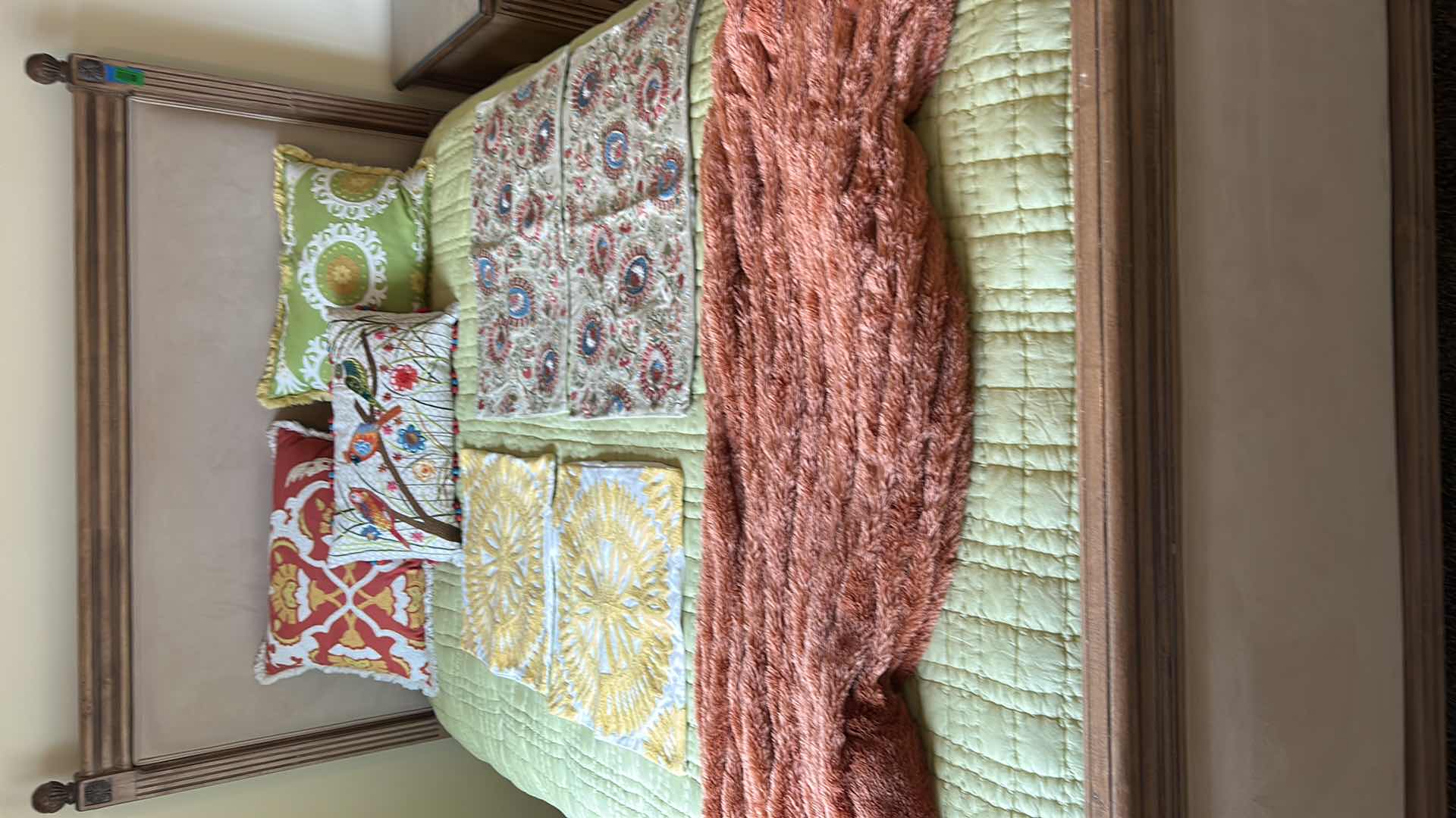 Photo 1 of DELUXE PILLOW TOP SPRING AIR BACK SUPPORTER QUEEN MATTRESS AND PREMIUM WEST ELM BEDDING ( HEADBOARD SOLD SEPARATELY)