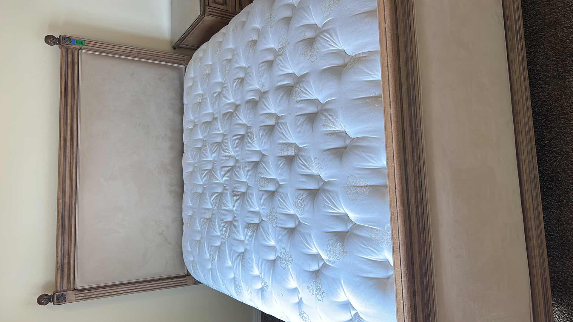 Photo 8 of DELUXE PILLOW TOP SPRING AIR BACK SUPPORTER QUEEN MATTRESS AND PREMIUM WEST ELM BEDDING ( HEADBOARD SOLD SEPARATELY)