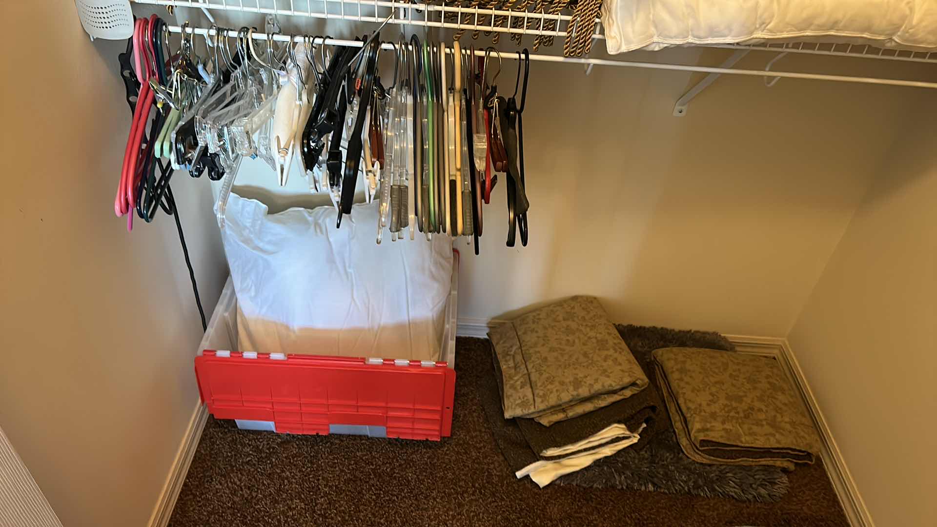 Photo 3 of CONTENTS OF CLOSET