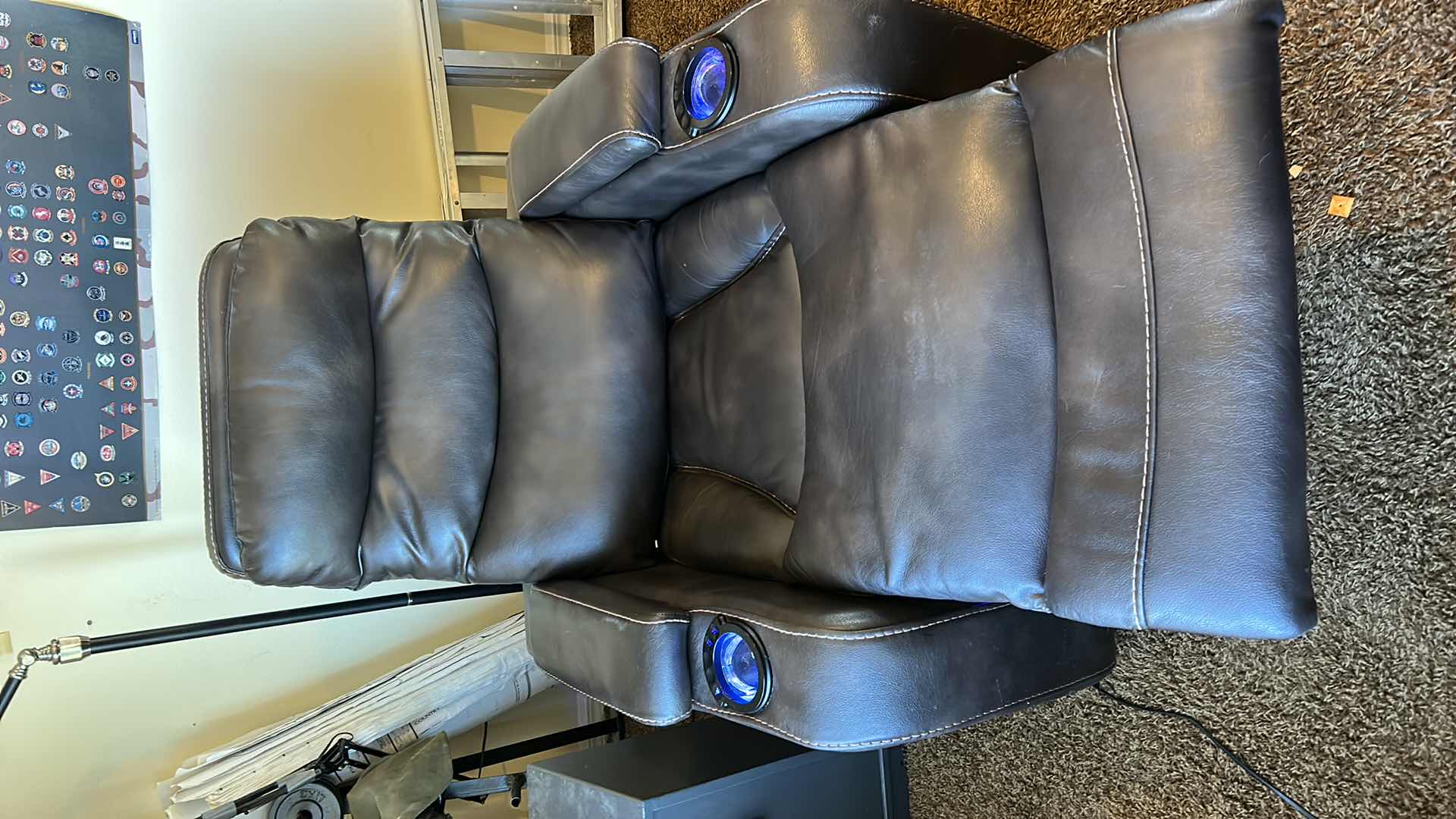 View 4 of LIGHT UP ELECTRIC RECLINING THEATRE LOUNGE CHAIR