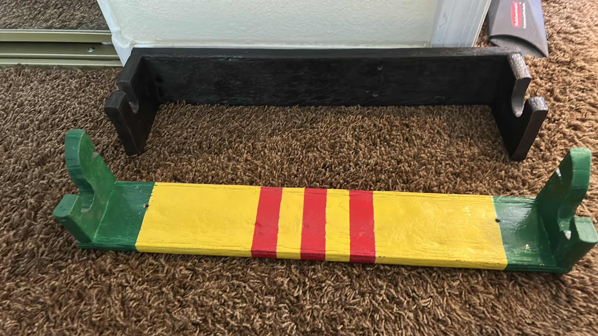 Photo 2 of 2 RIFLE STANDS AND GUN CLEANING TOOLS