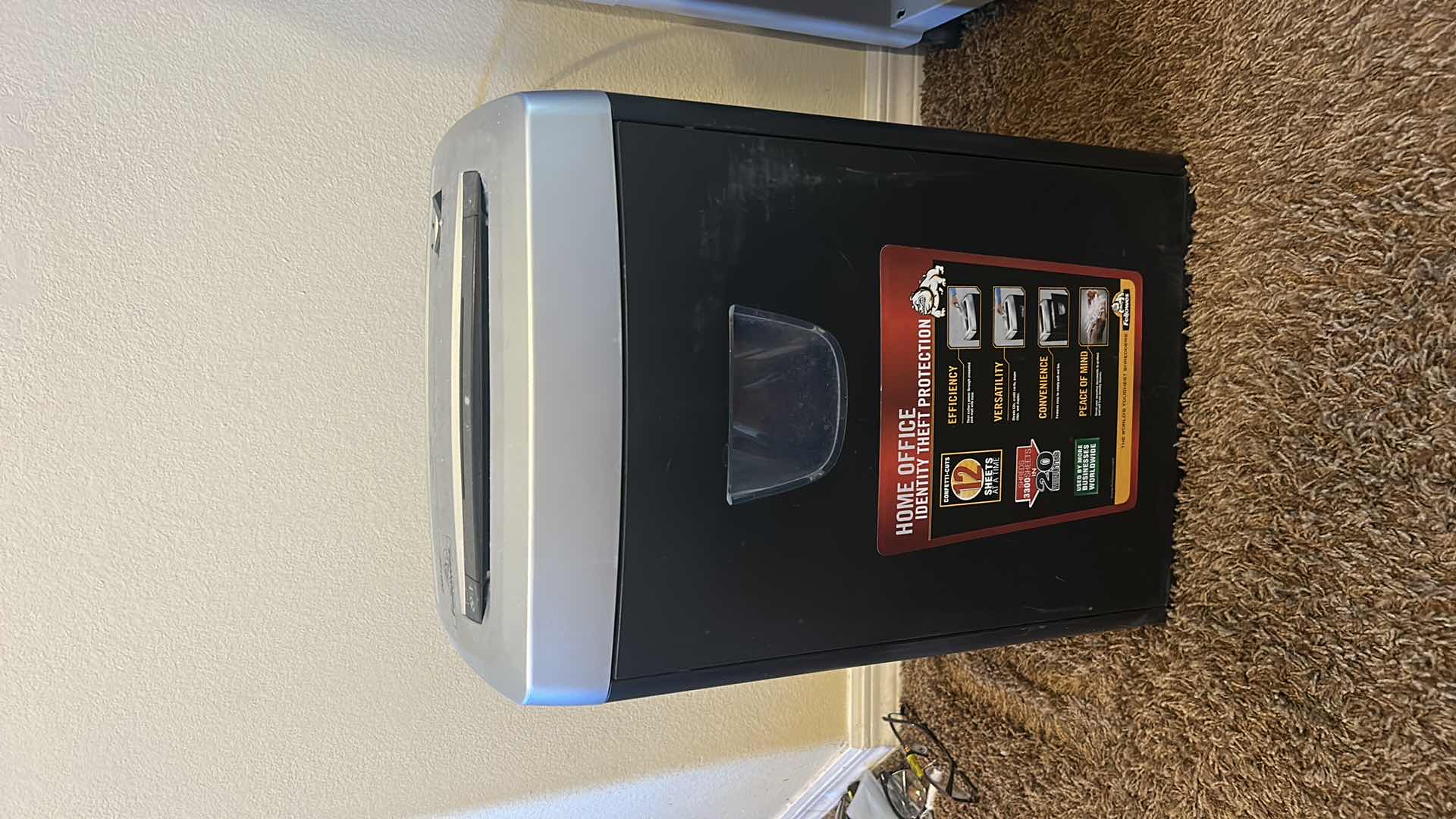 Photo 4 of HOME OFFICE DM12C FELLOWES IDENTITY THEFT PROTECTION SCANNER