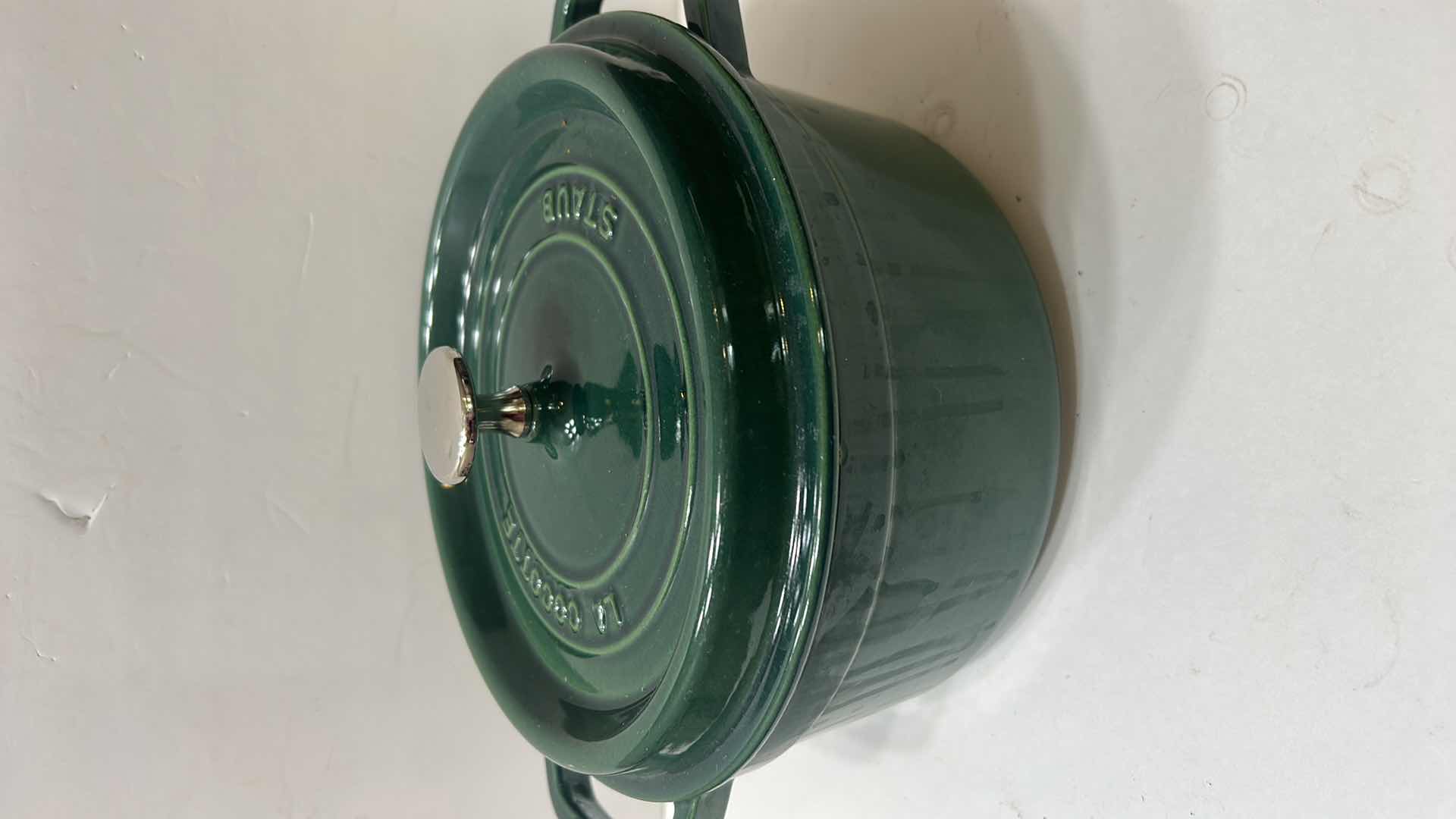 Photo 1 of KITCHENWARE- LA COCOTTE STAUB MADE IN FRANCE OVENWARE  9” x 4”