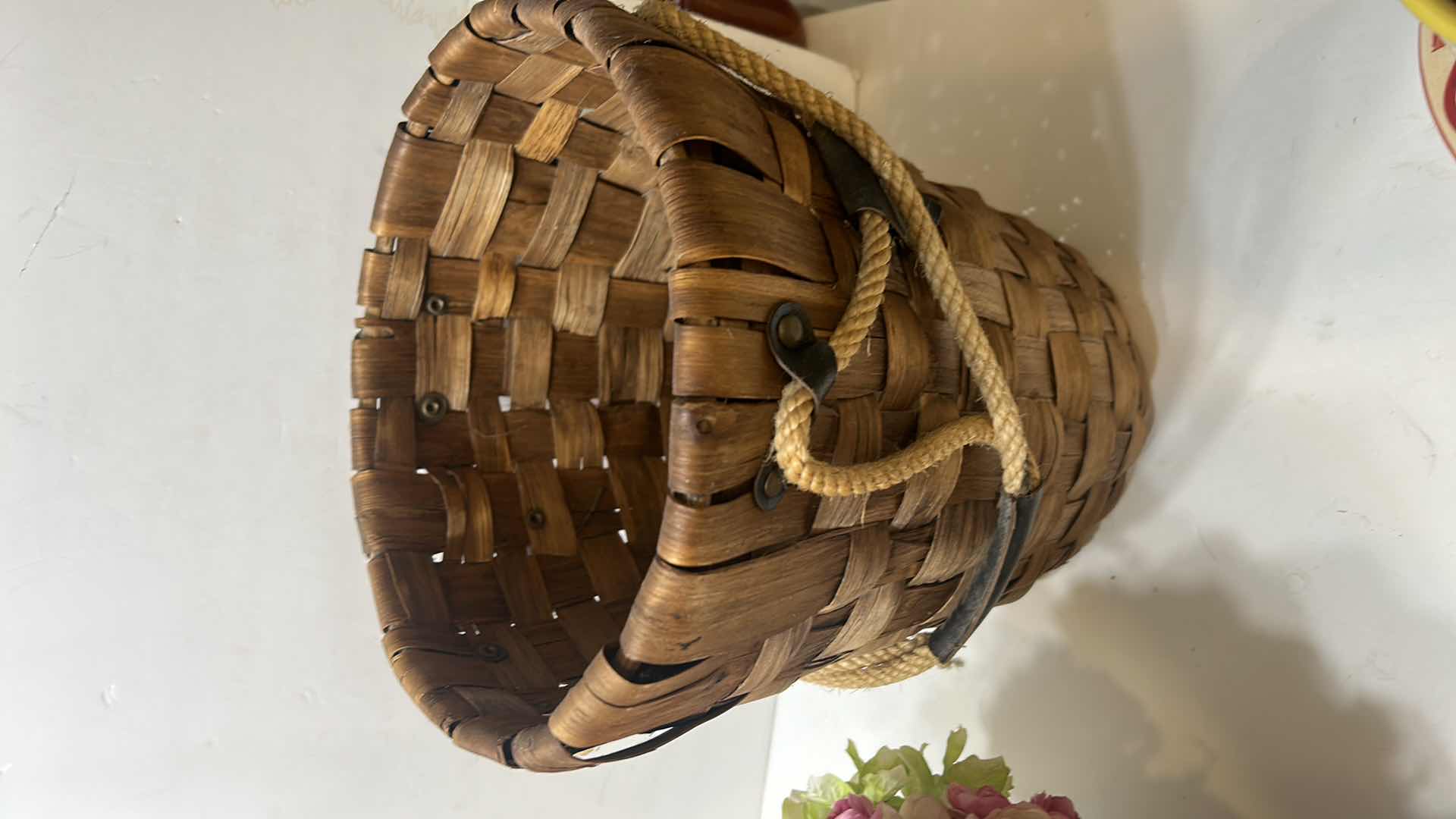 Photo 1 of 4 PC HOME DECOR (BASKET 11” x 12”)