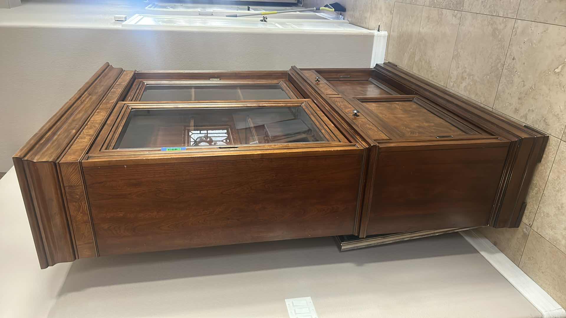 Photo 1 of ETHAN ALLEN TOWNHOUSE CHINA HUTCH  
68“ x 19 1/2“ x 87”