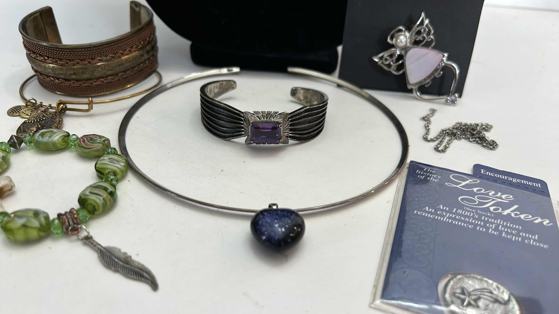Photo 5 of COSTUME JEWELRY ASSORTMENT