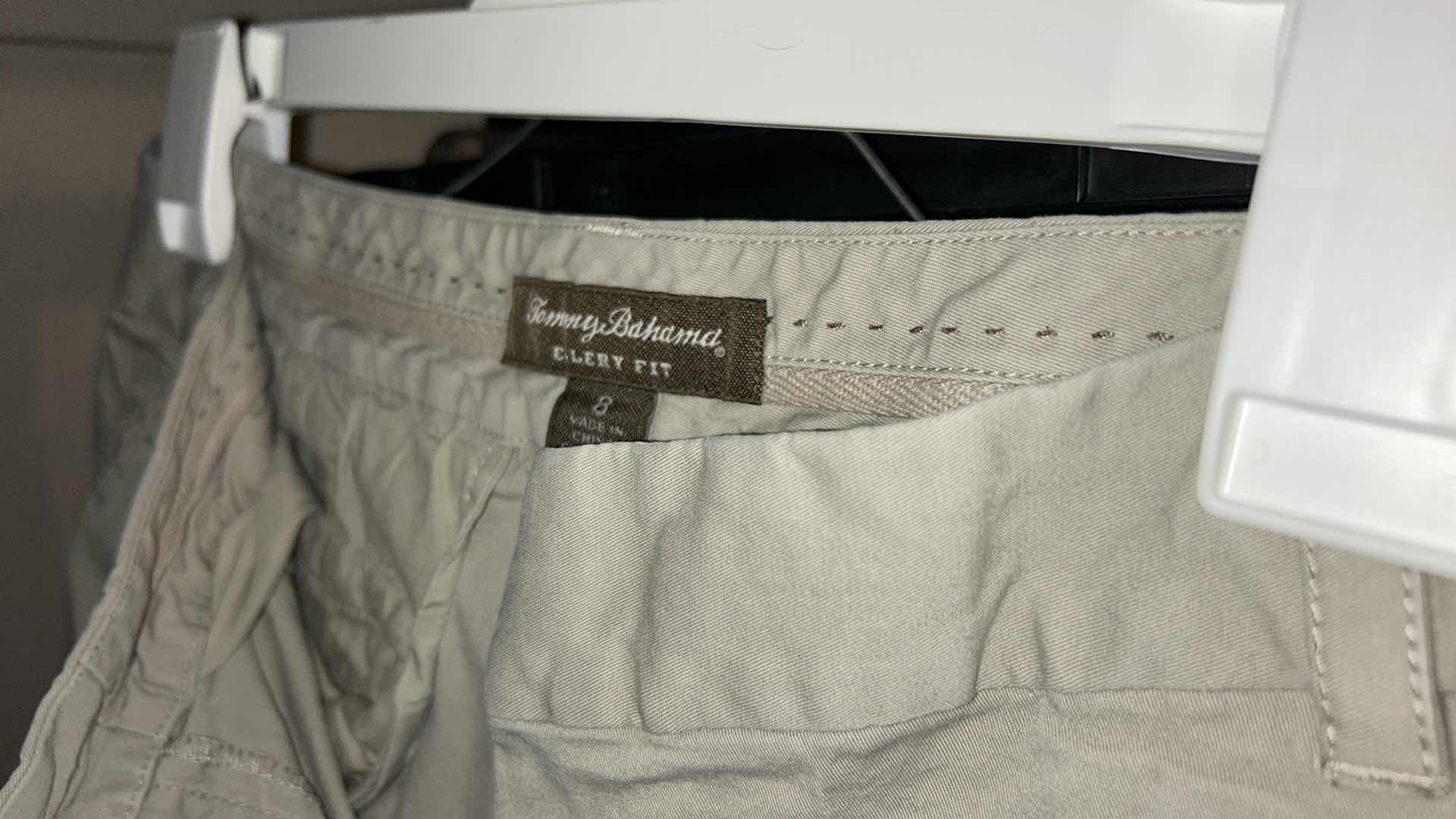 View 6 of 23 PAIRS WOMENS PANTS MOSTLY SIZE 6 and 8