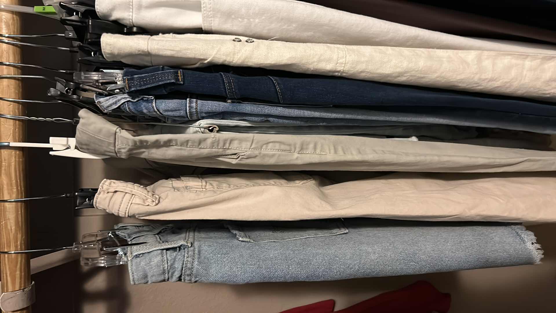 View 2 of 23 PAIRS WOMENS PANTS MOSTLY SIZE 6 and 8