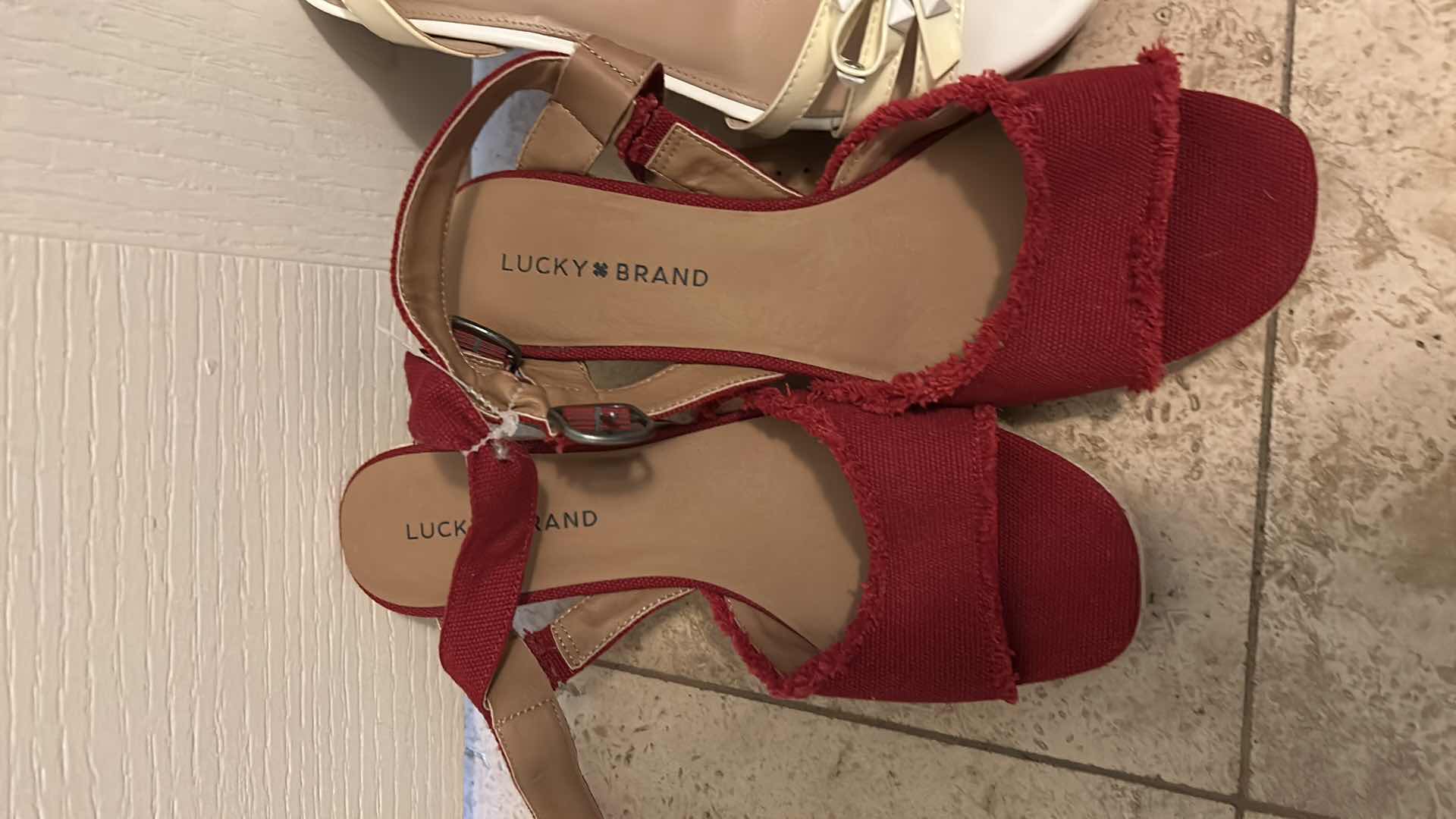 Photo 1 of 6 PAIRS OF WOMENS SHOES SIZE 8-8.5