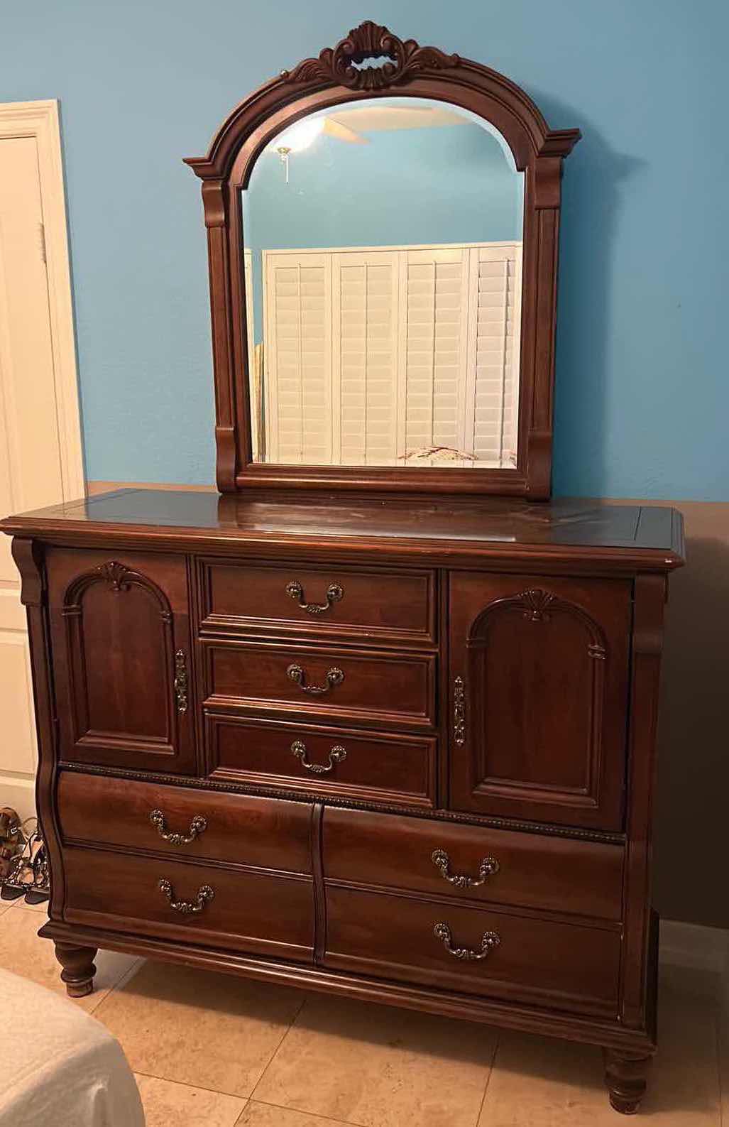 Photo 1 of STANLEY FURNITURE CHEST OF DRAWERS WITH MIRROR 58“ x 19“ x 46”, MIRROR H40”