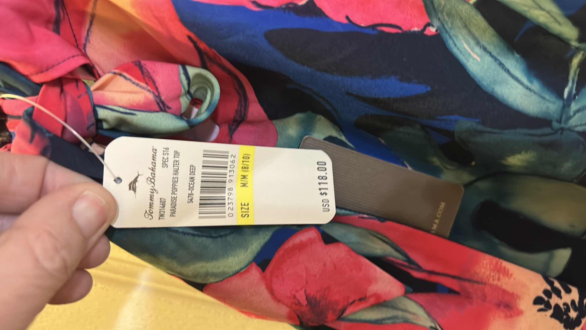 Photo 1 of NWT TOMMY BAHAMA WOMENS FLORAL TOP SIZE M $118