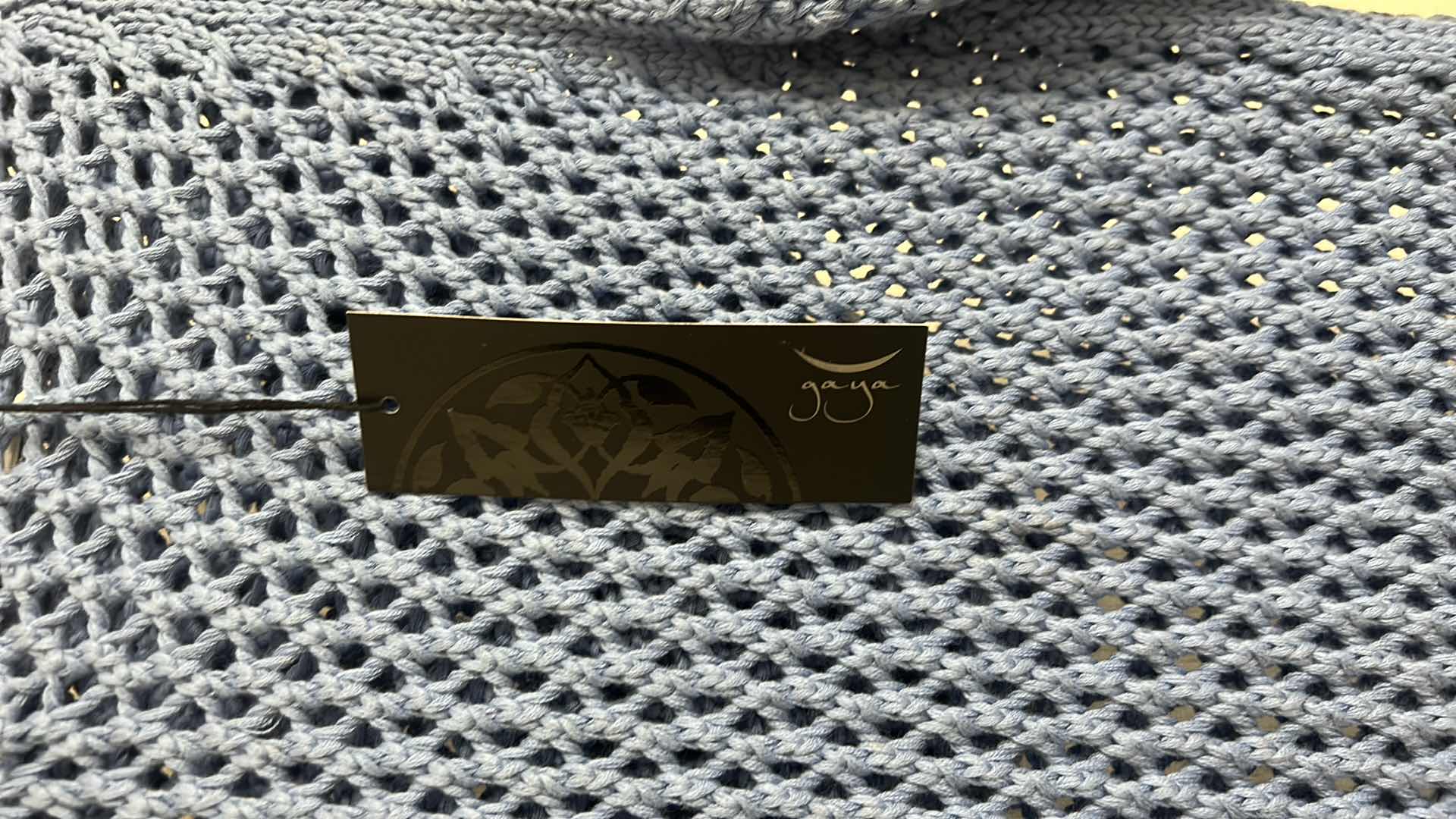 Photo 3 of NWT CROCHETED HOODIE SIZE L $52