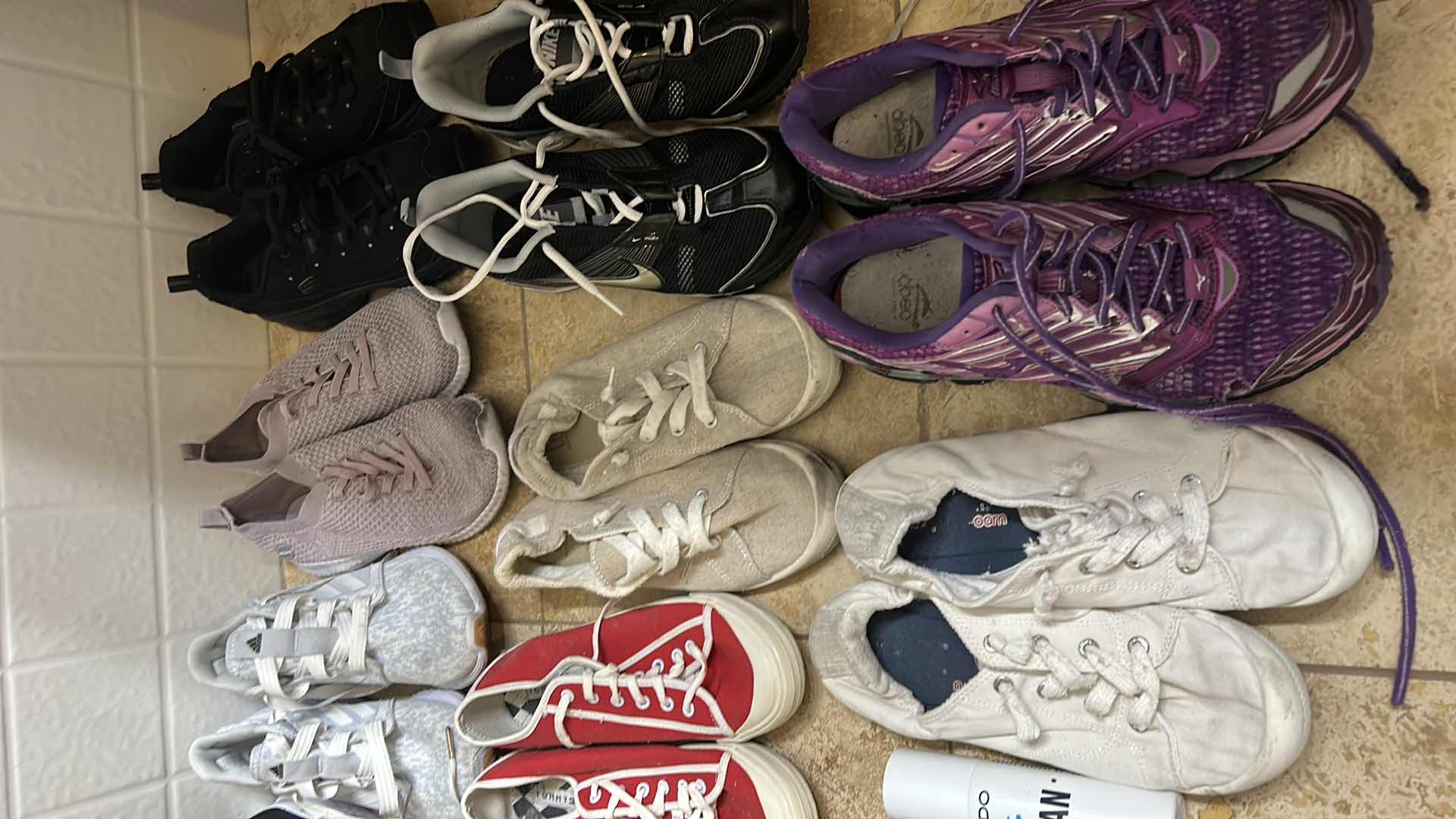 Photo 1 of 11 PAIR OF WOMENS TENNIES SIZE 8-9