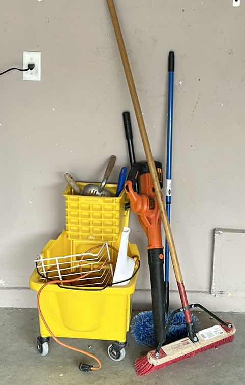 Photo 1 of CLEANING TOOLS - GARAGE