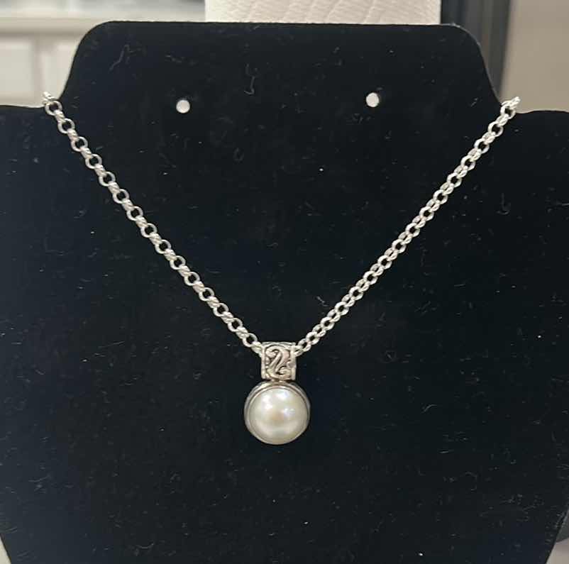 Photo 1 of FINE JEWELRY- .925 NECKLACE WITH PEARL PENDANT (PEARL IS 1/2 INCH)