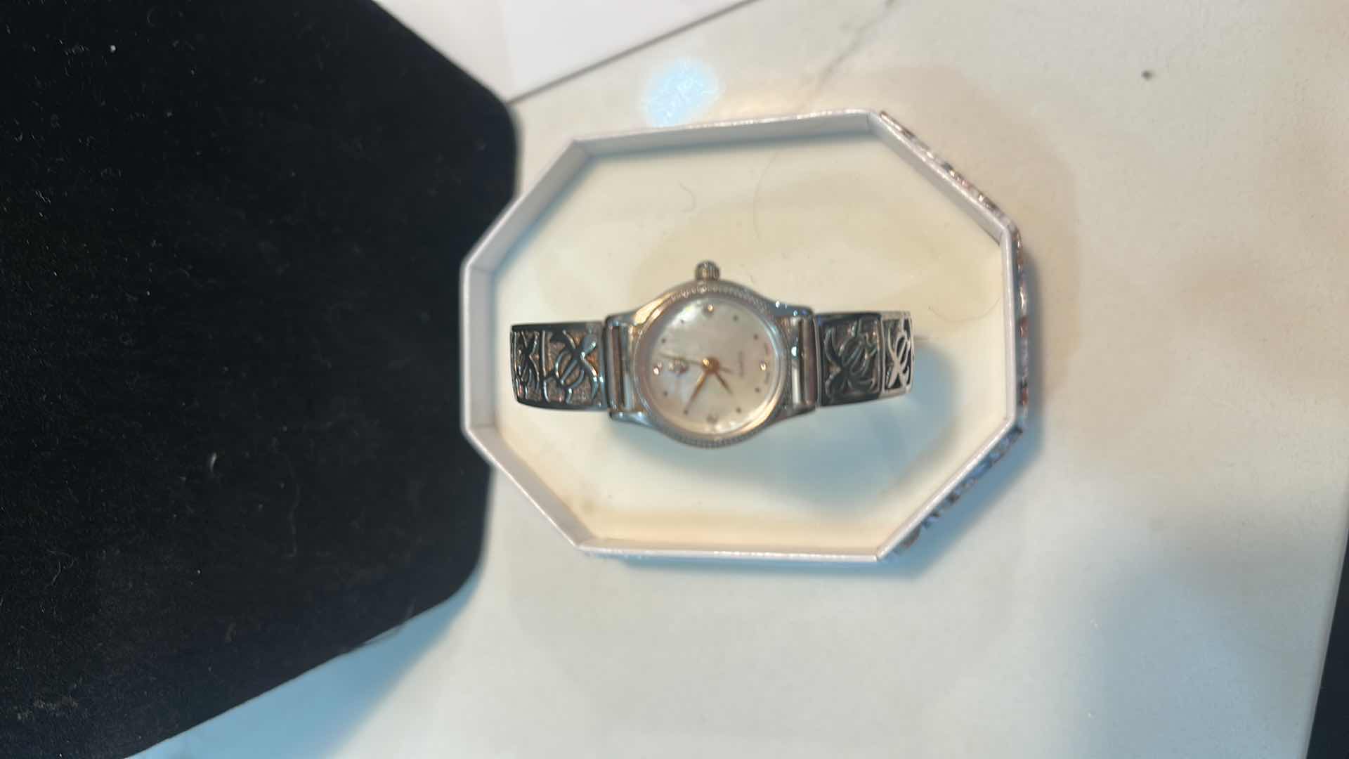 Photo 3 of FINE JEWELRY- STERLING SILVER BAND MOTHER OF PEARL FACE WOMENS SWISS MADE QUARTZ WATCH