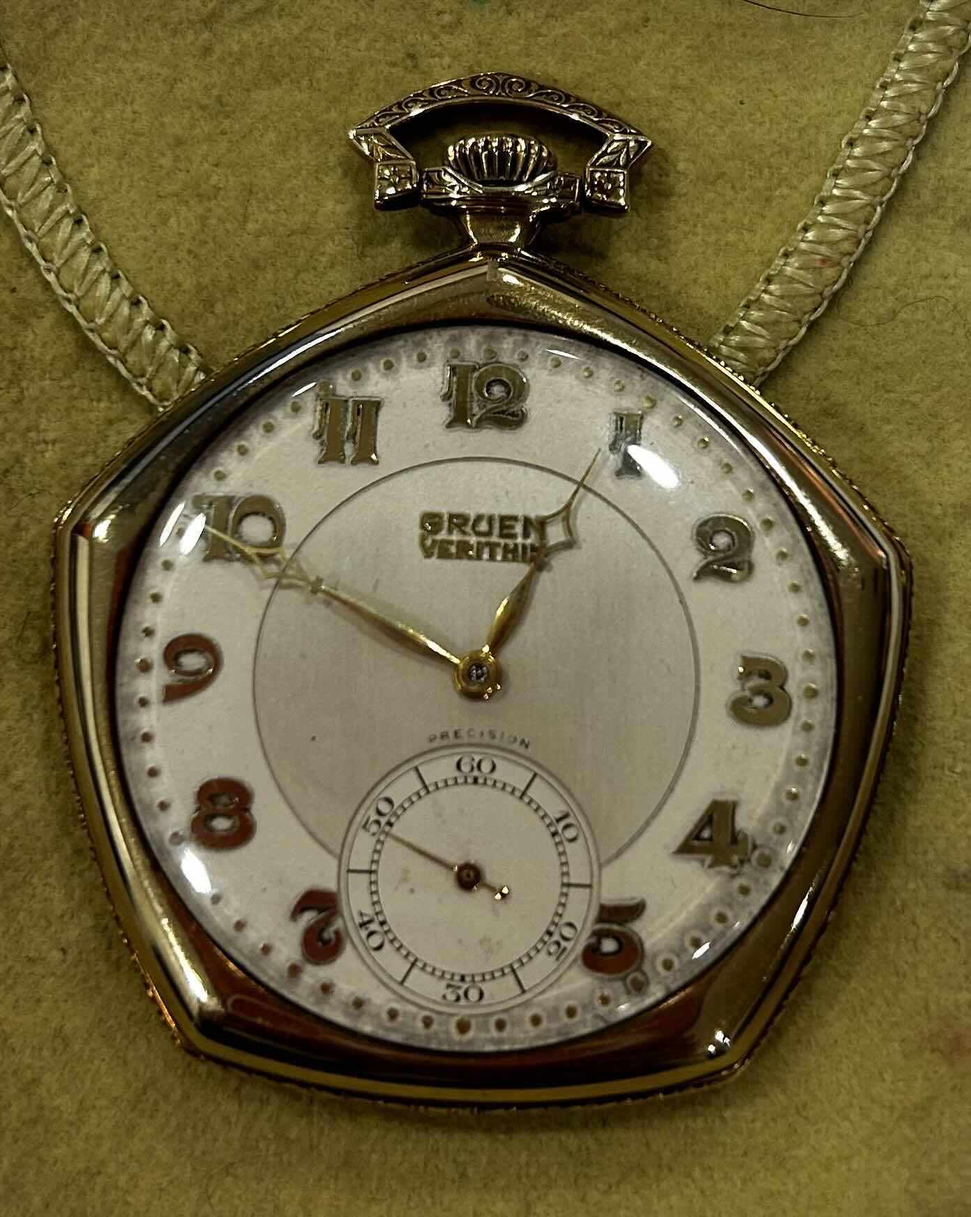 Photo 6 of VINTAGE WATCH- MENS GRUEN VERITHIN PENTAGON POCKET WATCH 14K GF CASE