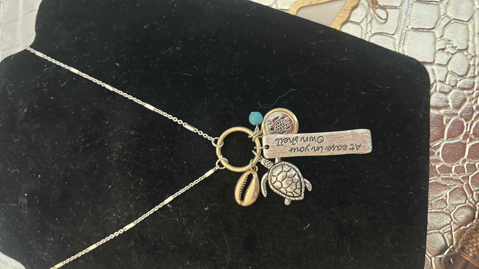 Photo 5 of COSTUME JEWELRY ASSORTMENT