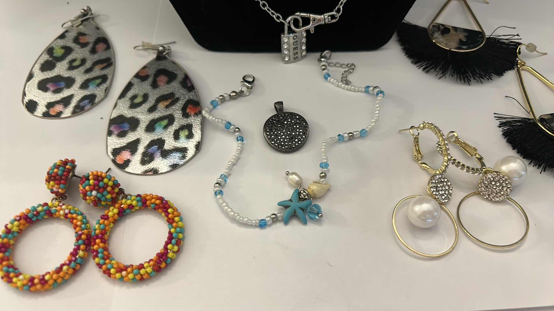 Photo 3 of COSTUME JEWELRY ASSORTMENT