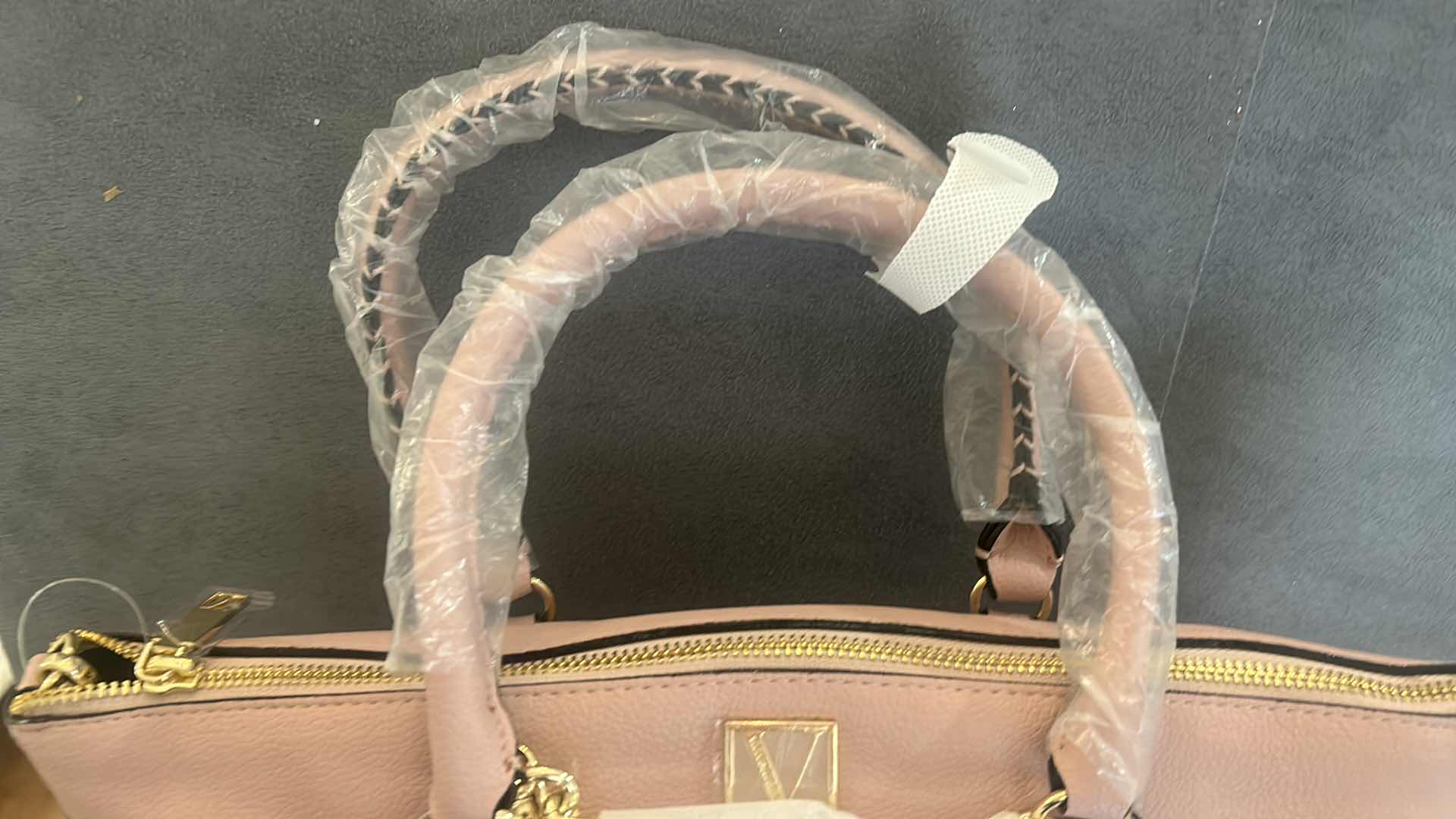 Photo 6 of NEW VICTORIA SECRETS LIGHT ROSE PURSE WITH GOLD ACCENTS $78